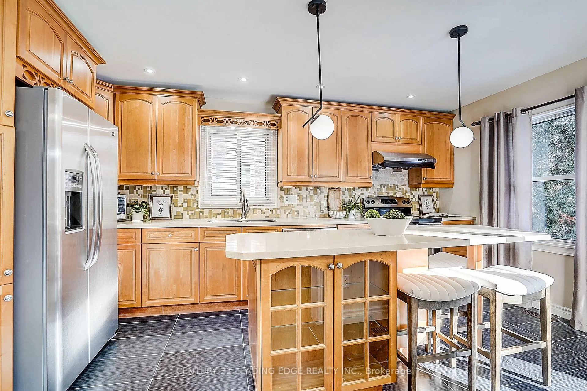Photo 24 of 88 Spragg Circle, Markham, Markham Village — HOMEH
