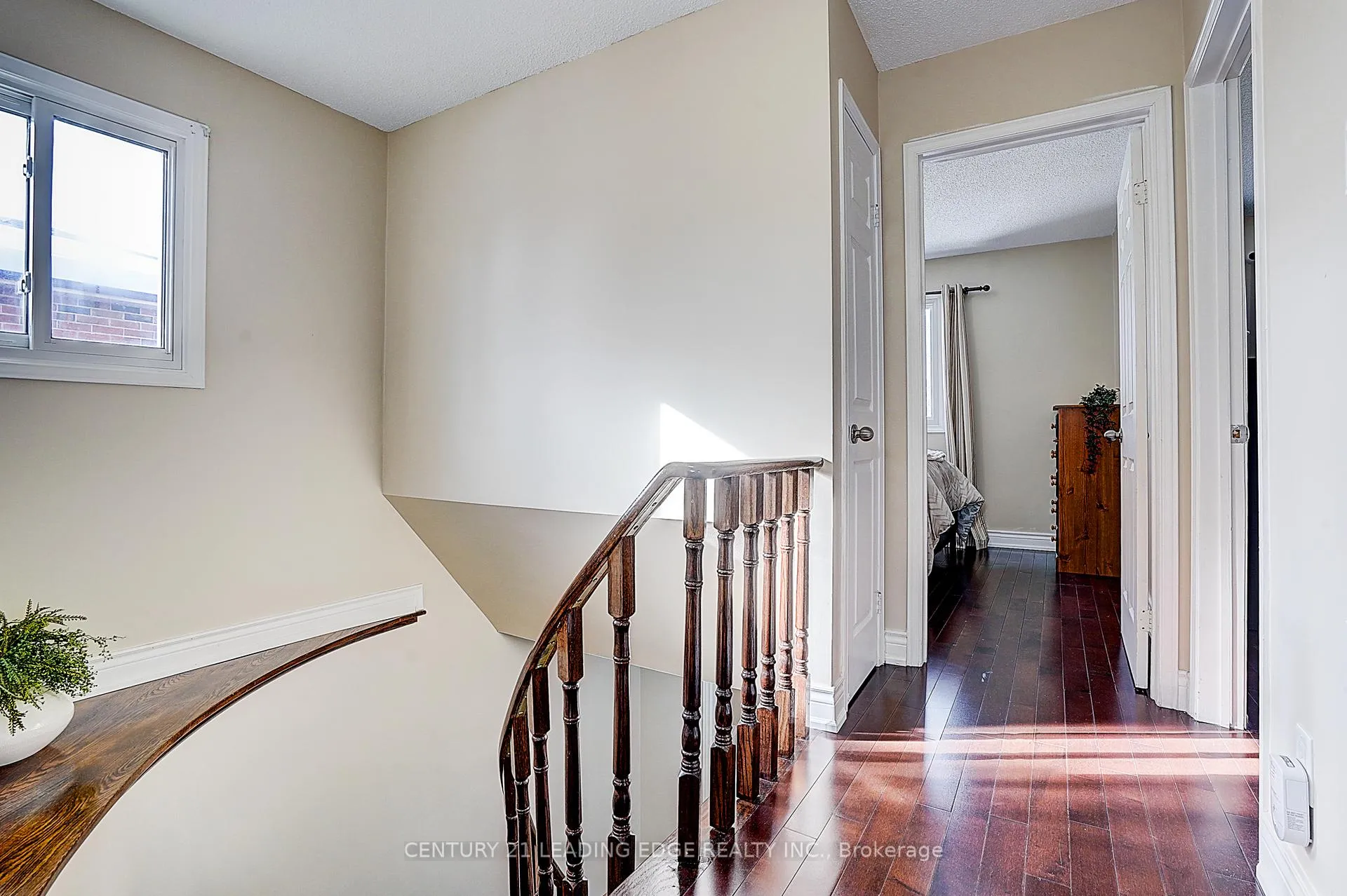 Photo 31 of 88 Spragg Circle, Markham, Markham Village — HOMEH