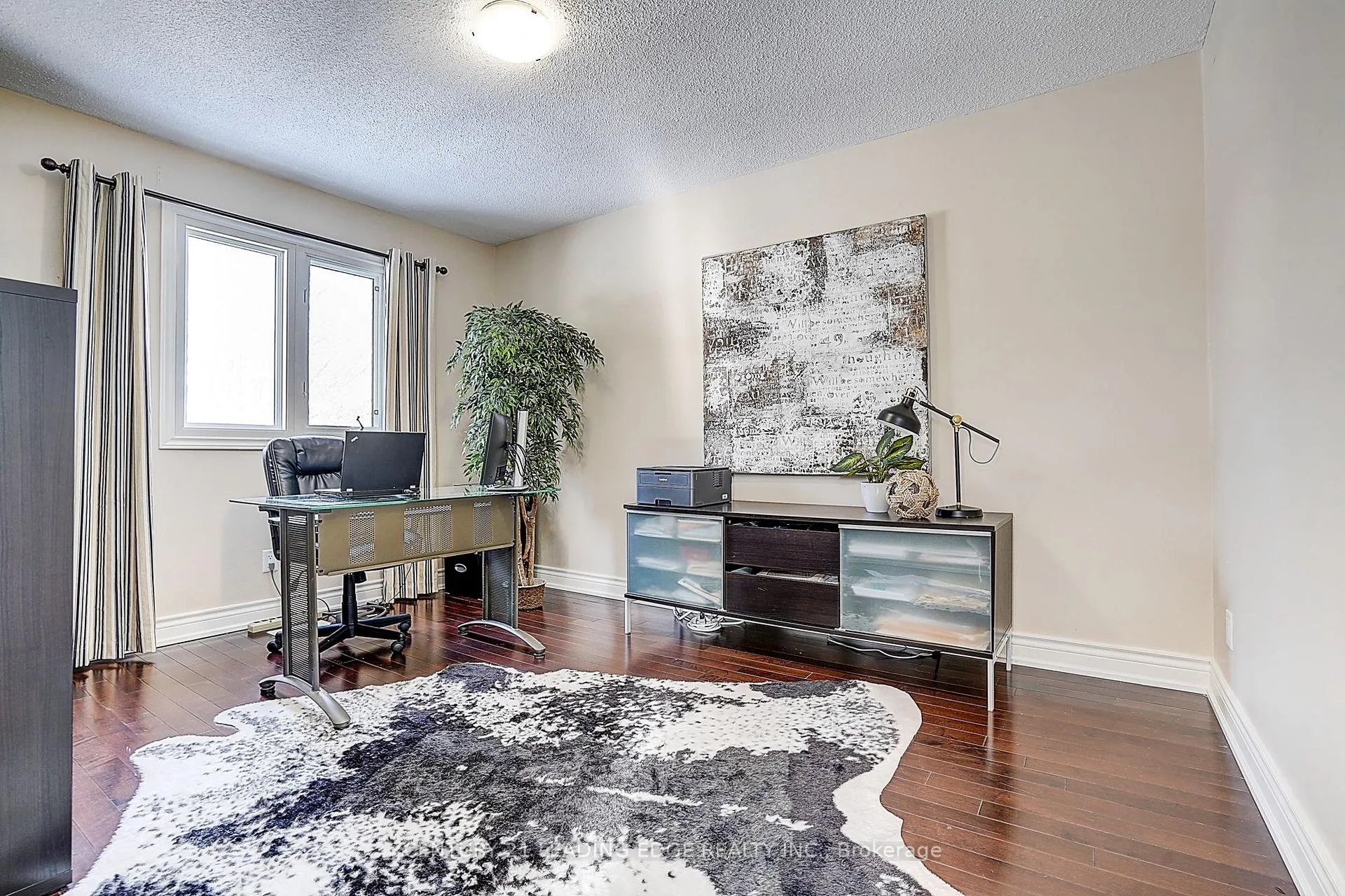 Photo 42 of 88 Spragg Circle, Markham, Markham Village — HOMEH