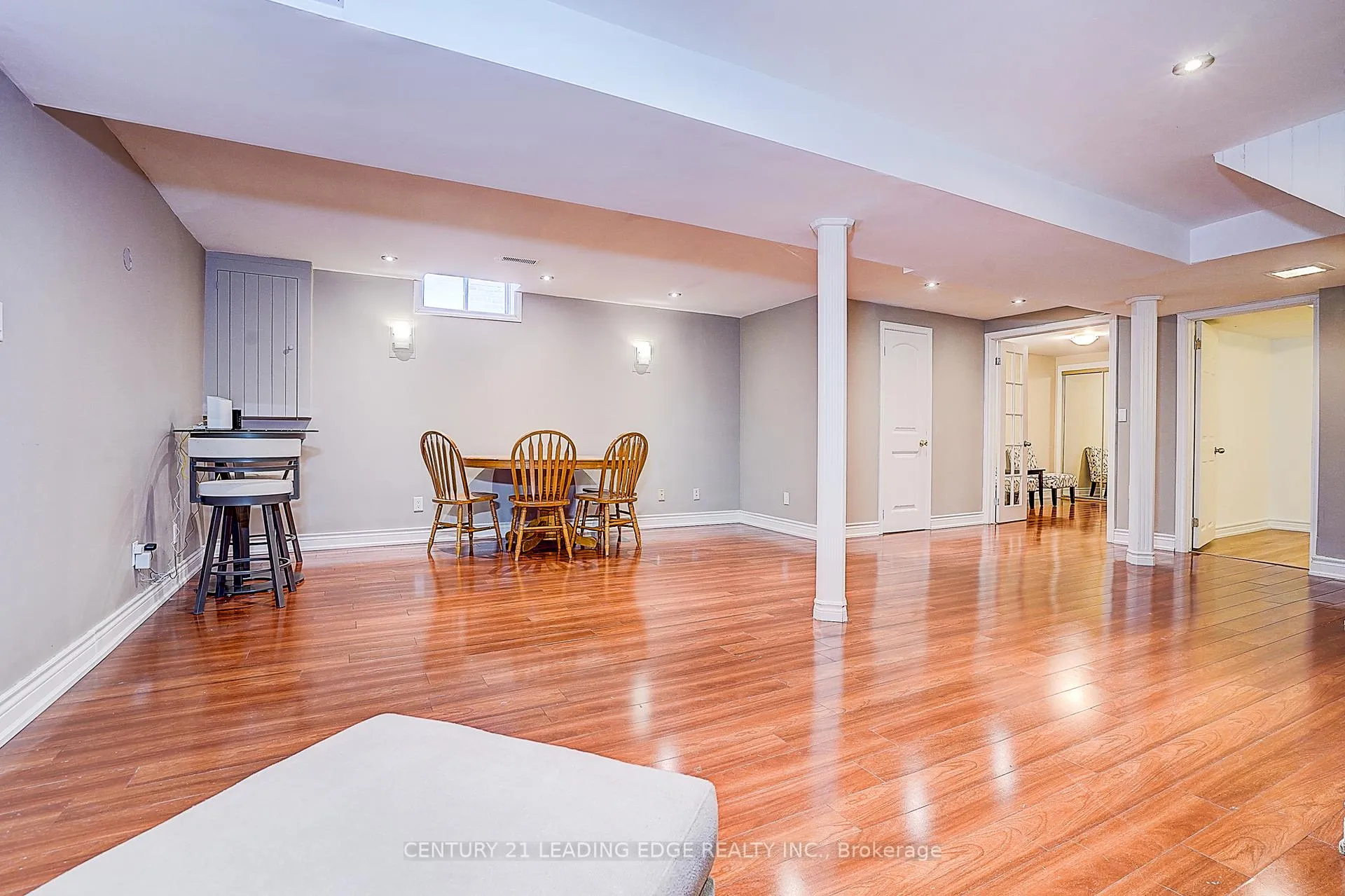 Photo 44 of 88 Spragg Circle, Markham, Markham Village — HOMEH