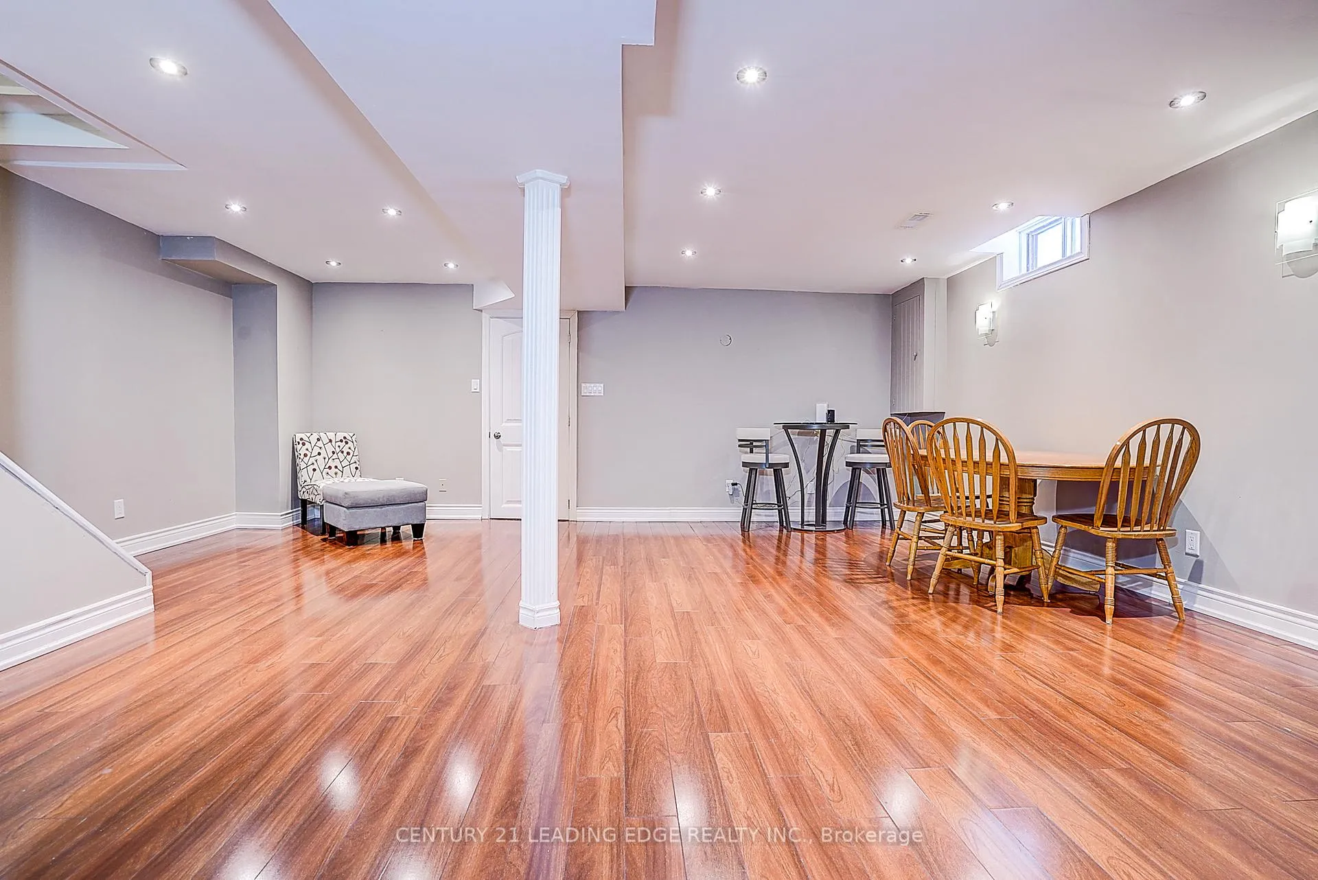 Photo 46 of 88 Spragg Circle, Markham, Markham Village — HOMEH