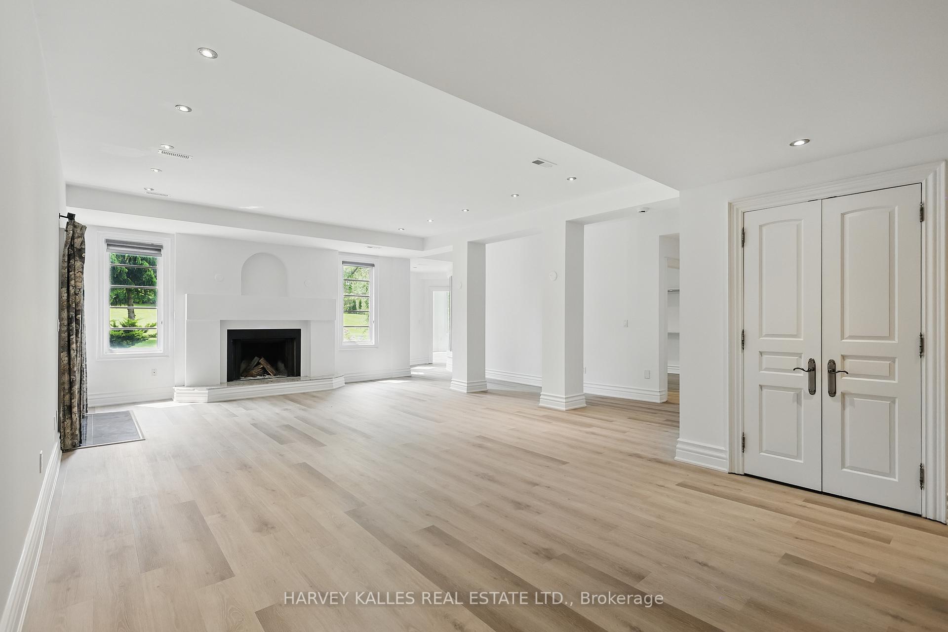 Photo 36 of 443 Dearbourne Avenue, King, King City — HOMEH
