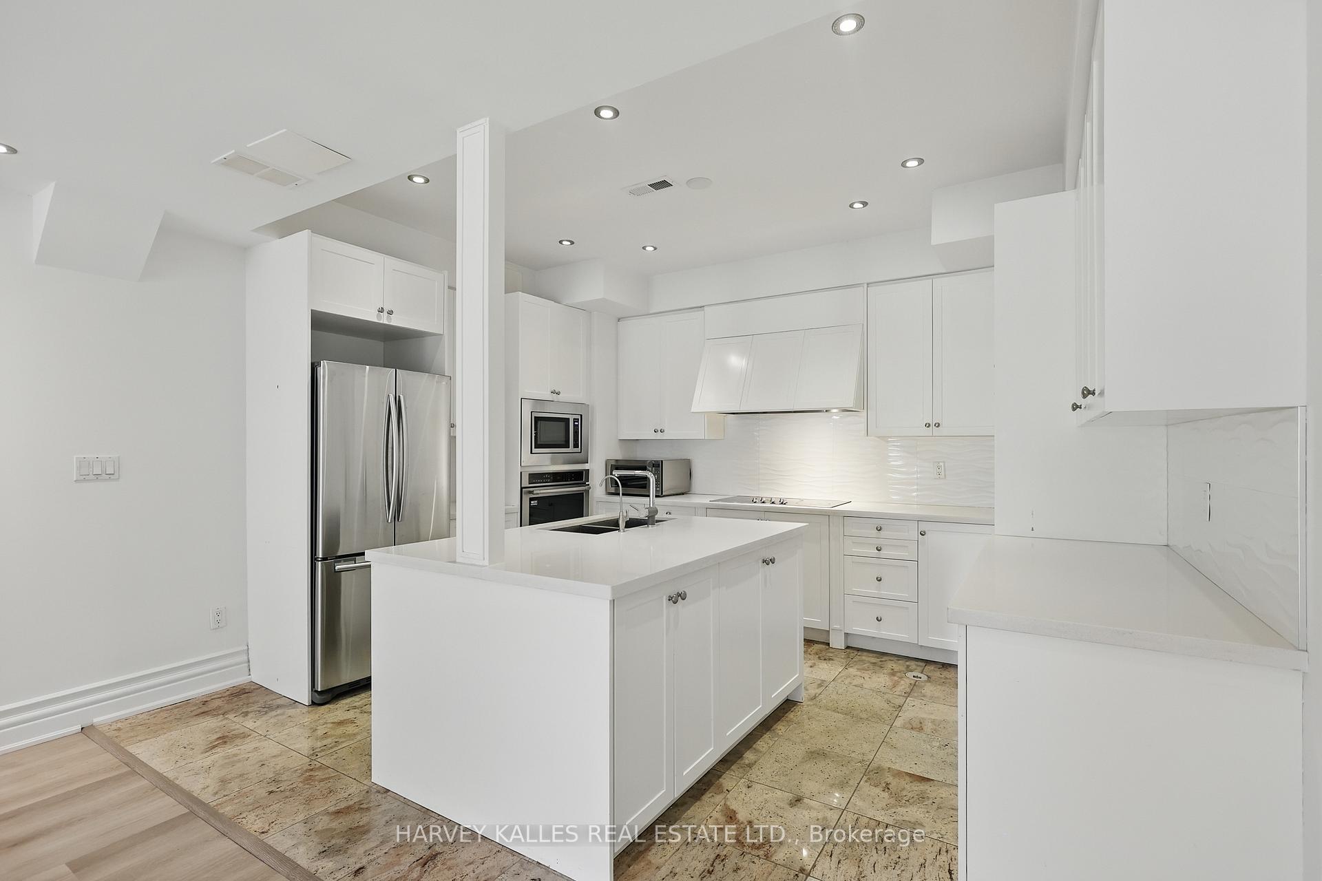 Photo 37 of 443 Dearbourne Avenue, King, King City — HOMEH