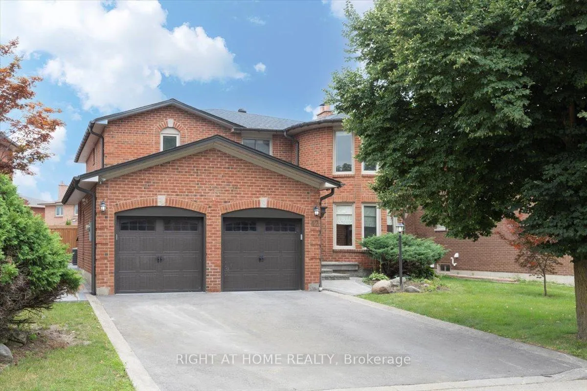 Photo 1 of Unit Lower, 42 Armour Street, Vaughan, Maple — HOMEH