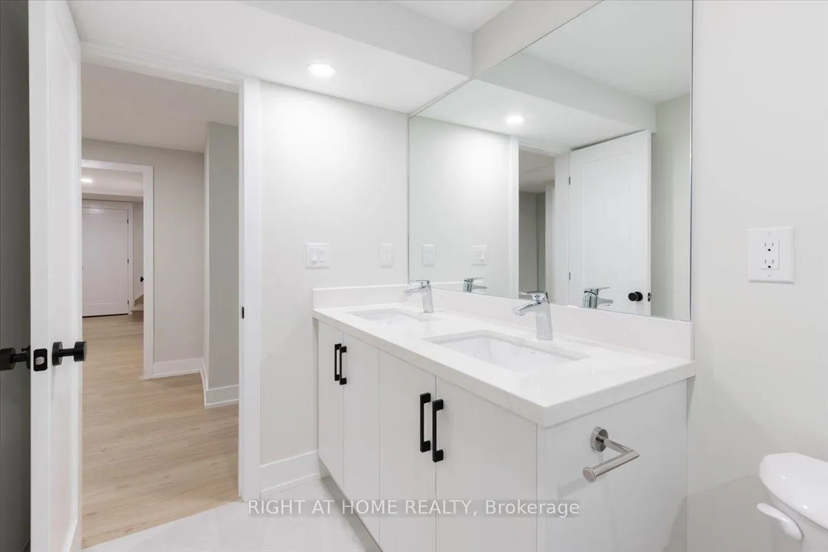 Photo 9 of Unit Lower, 42 Armour Street, Vaughan, Maple — HOMEH