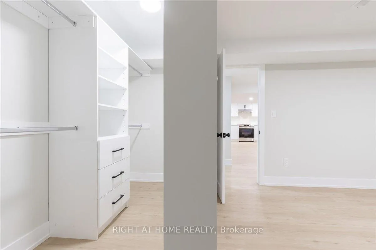Photo 11 of Unit Lower, 42 Armour Street, Vaughan, Maple — HOMEH