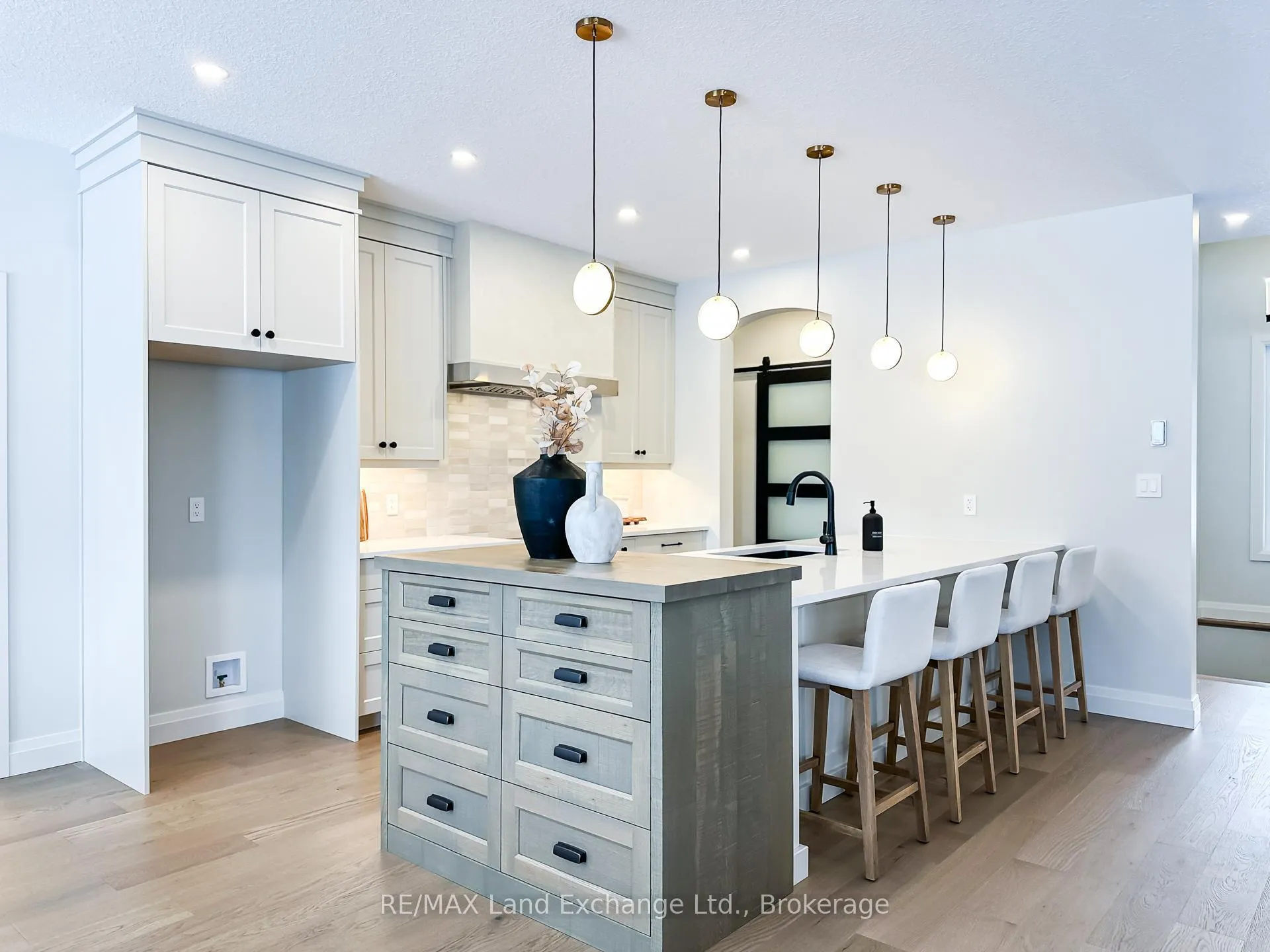 Photo 12 of 920 Bogdanovic Way, Huron-Kinloss — HOMEH