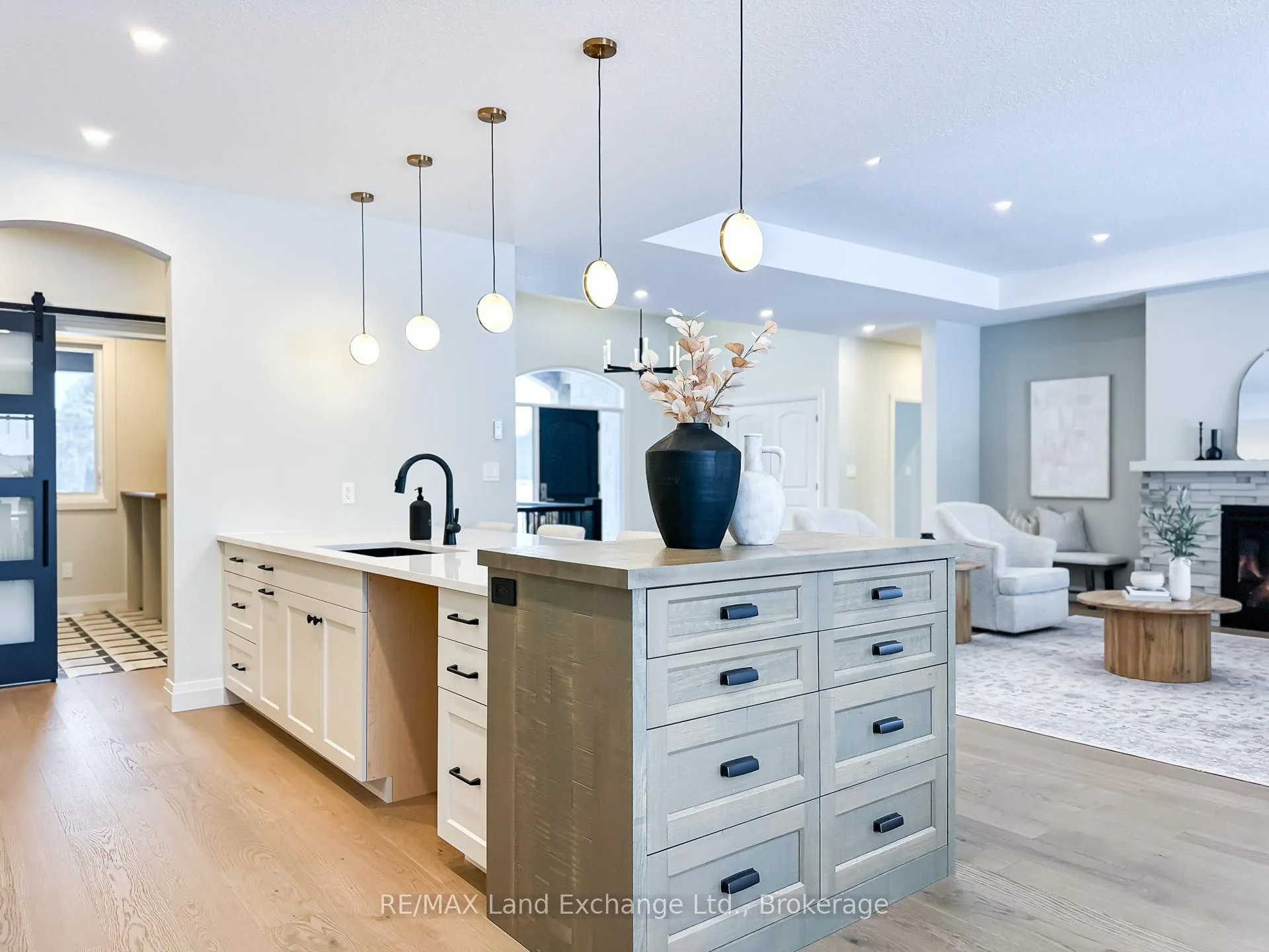 Photo 14 of 920 Bogdanovic Way, Huron-Kinloss — HOMEH