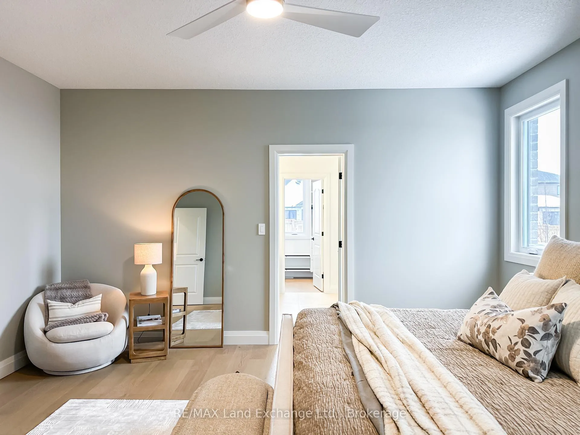 Photo 23 of 920 Bogdanovic Way, Huron-Kinloss — HOMEH