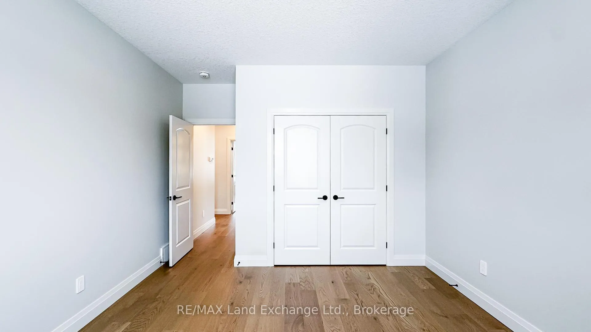 Photo 35 of 920 Bogdanovic Way, Huron-Kinloss — HOMEH