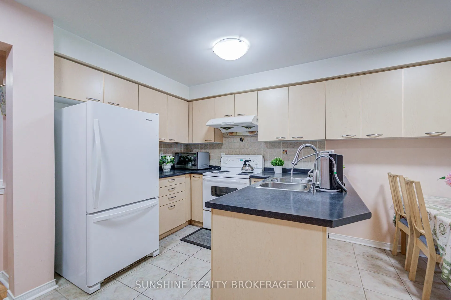 Photo 12 of 357 Bur Oak Avenue, Markham, Berczy — HOMEH