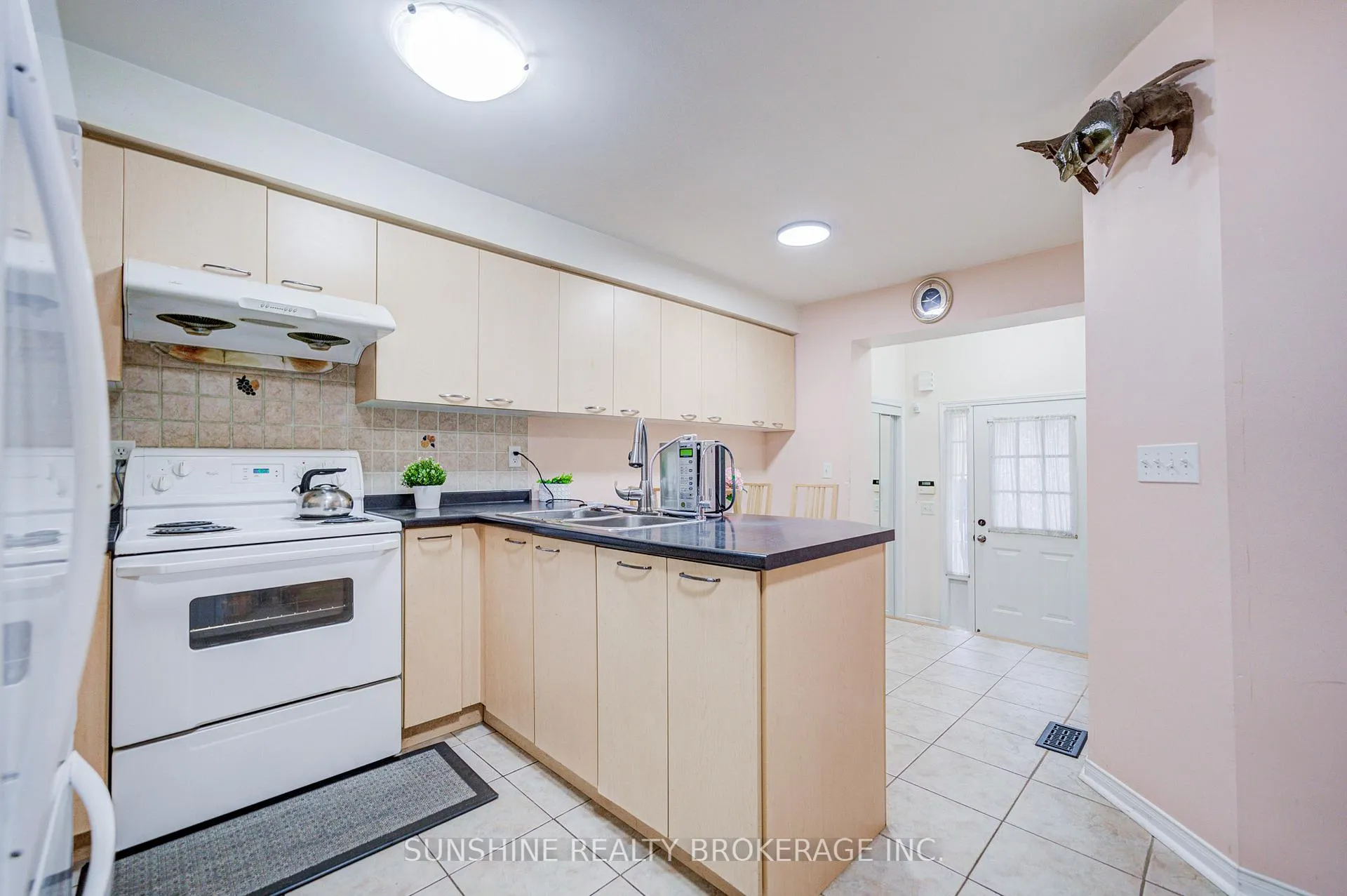 Photo 14 of 357 Bur Oak Avenue, Markham, Berczy — HOMEH