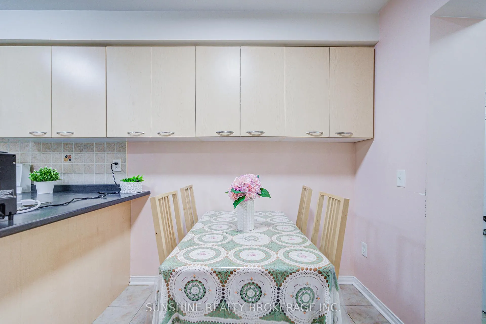 Photo 17 of 357 Bur Oak Avenue, Markham, Berczy — HOMEH