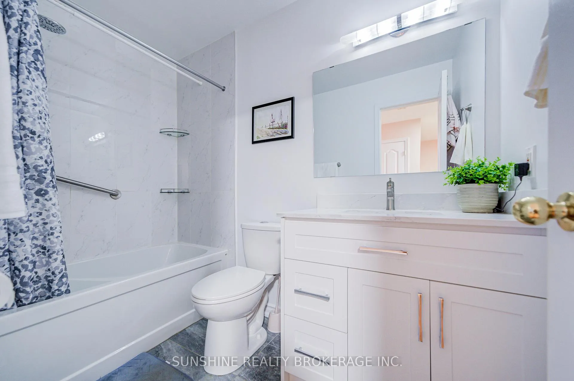 Photo 32 of 357 Bur Oak Avenue, Markham, Berczy — HOMEH