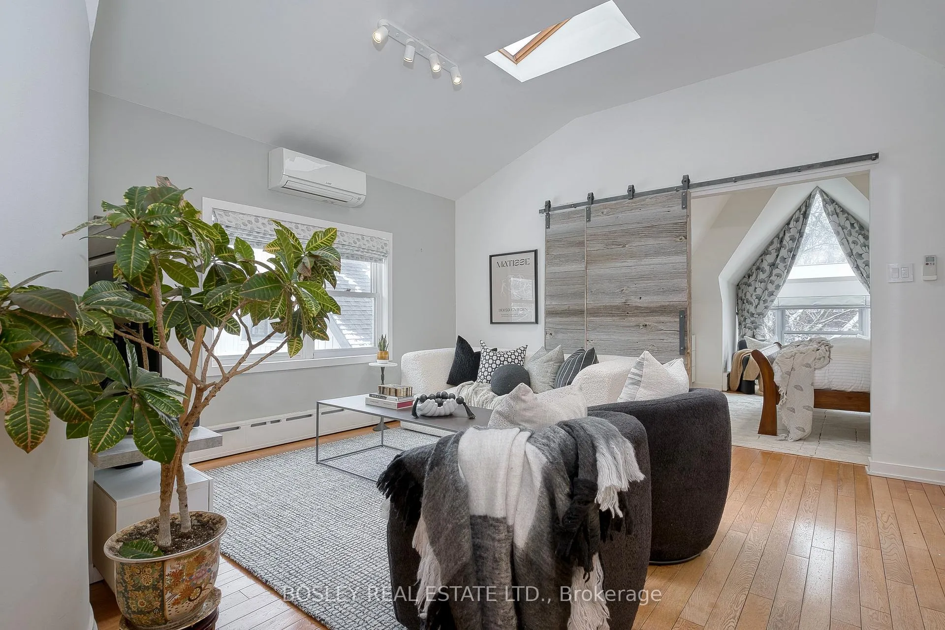 Photo 20 of 91 Indian Road, Toronto, High Park-Swansea — HOMEH