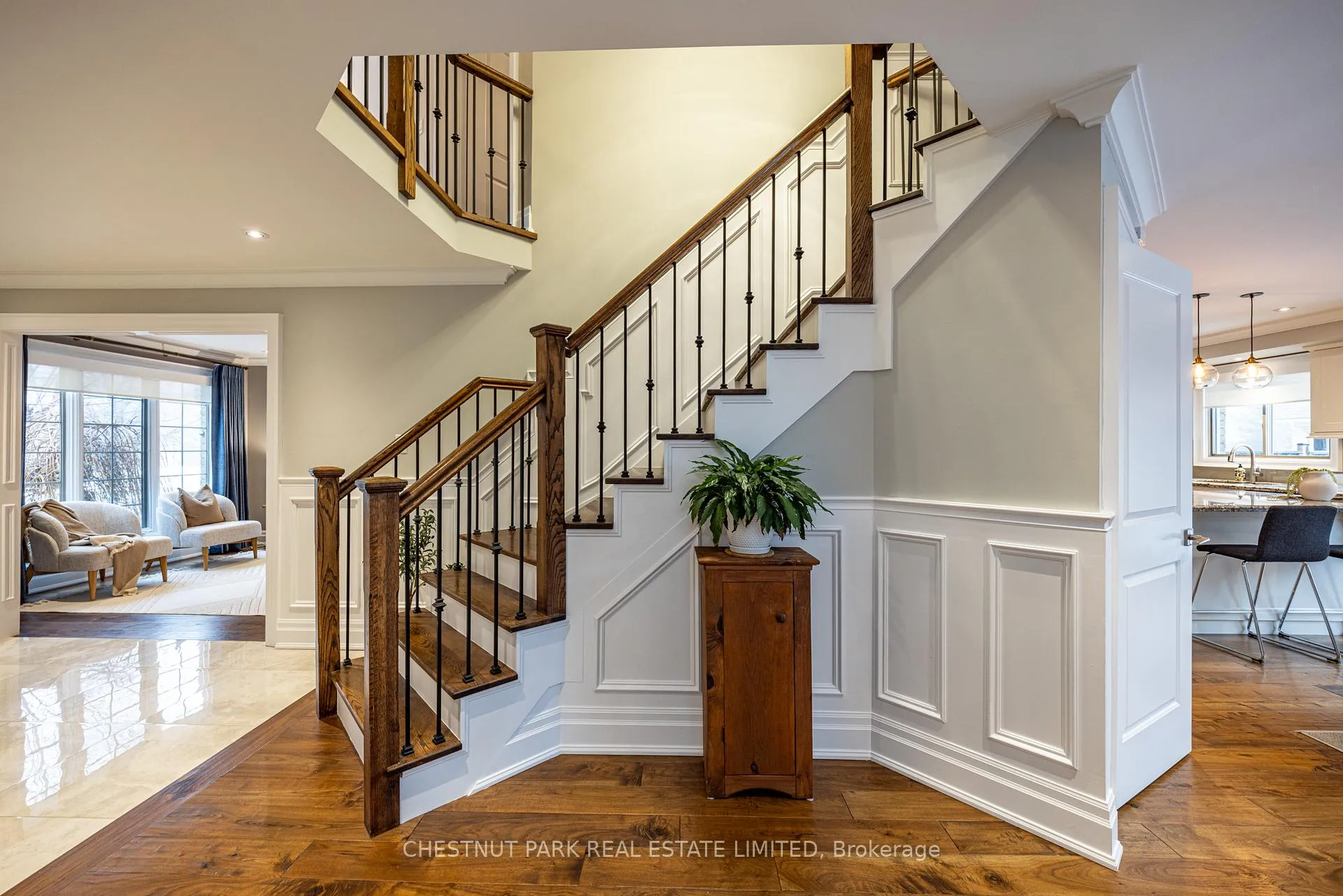 Photo 19 of 104 Gatestone Drive, Hamilton, Stoney Creek Mountain — HOMEH