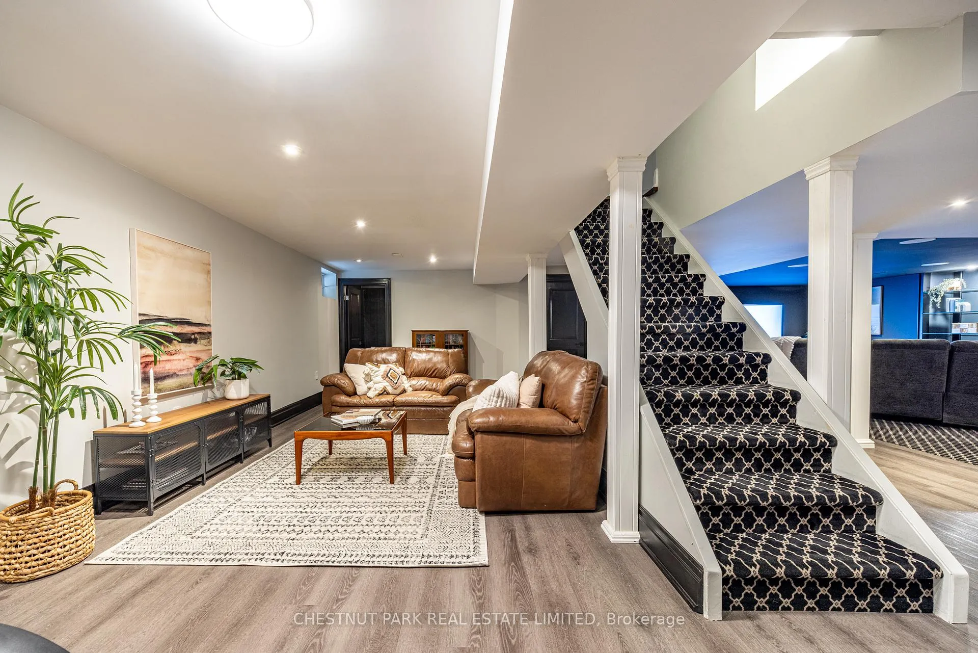 Photo 28 of 104 Gatestone Drive, Hamilton, Stoney Creek Mountain — HOMEH