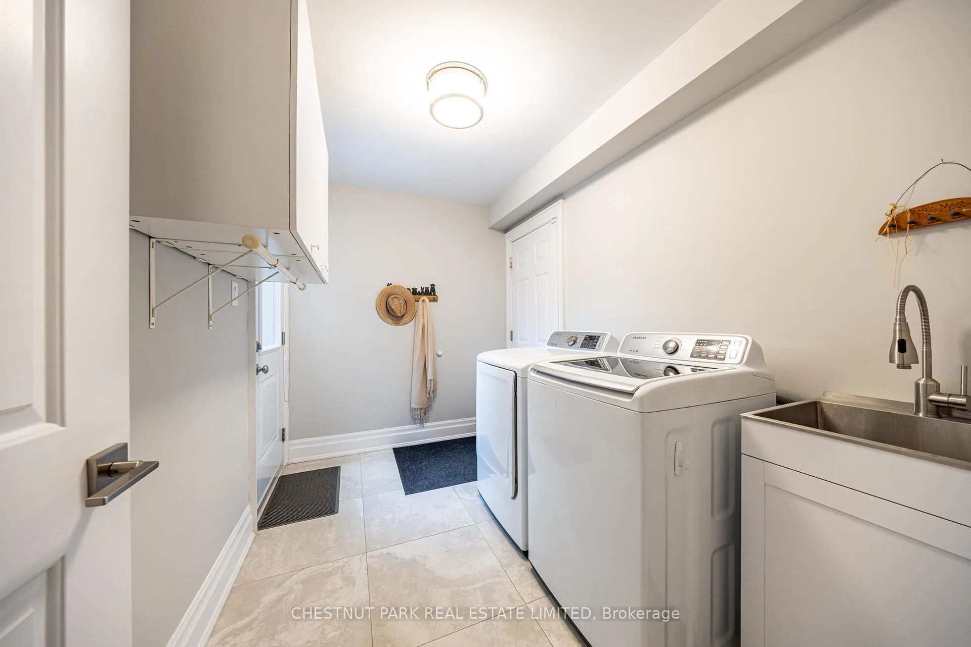 Photo 31 of 104 Gatestone Drive, Hamilton, Stoney Creek Mountain — HOMEH