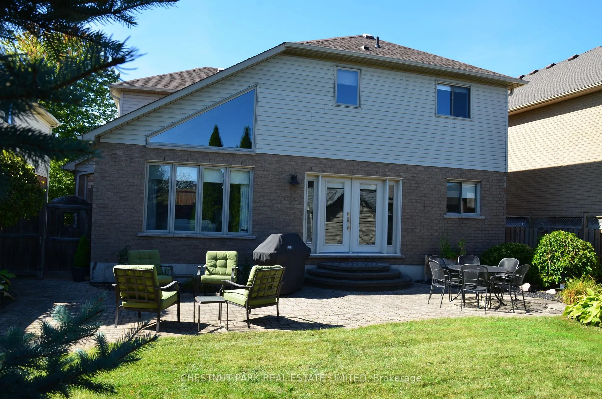Photo 33 of 104 Gatestone Drive, Hamilton, Stoney Creek Mountain — HOMEH