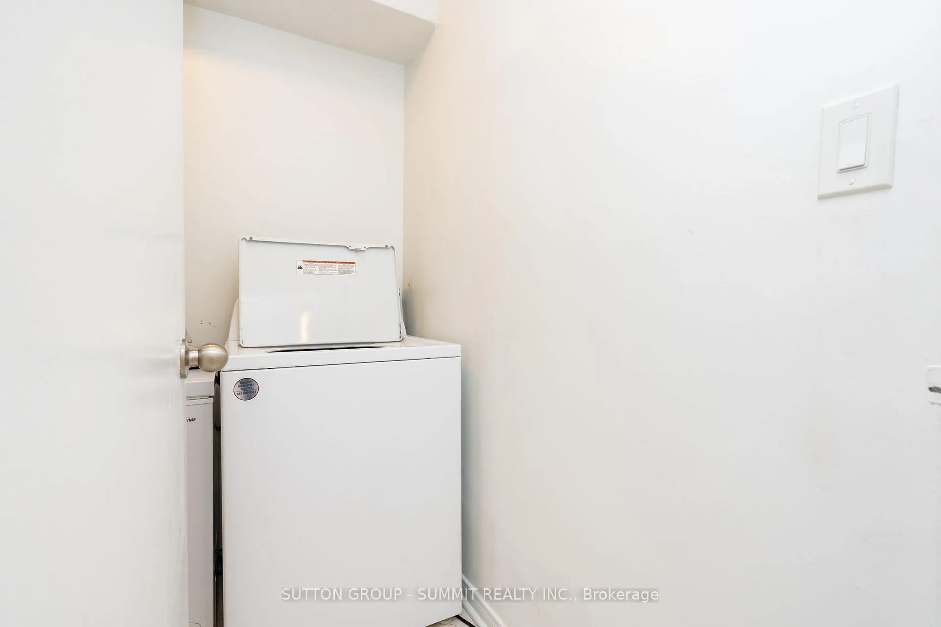 Photo 21 of Unit 1003, 11 Wincott Drive, Etobicoke, Kingsview Village-The Westway — HOMEH
