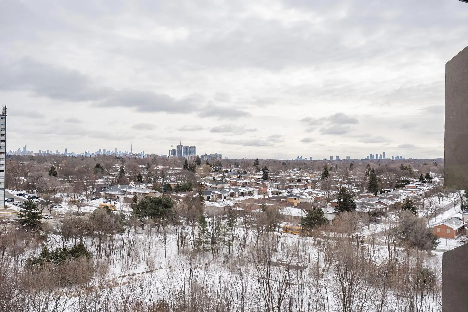 Photo 28 of Unit 1003, 11 Wincott Drive, Etobicoke, Kingsview Village-The Westway — HOMEH