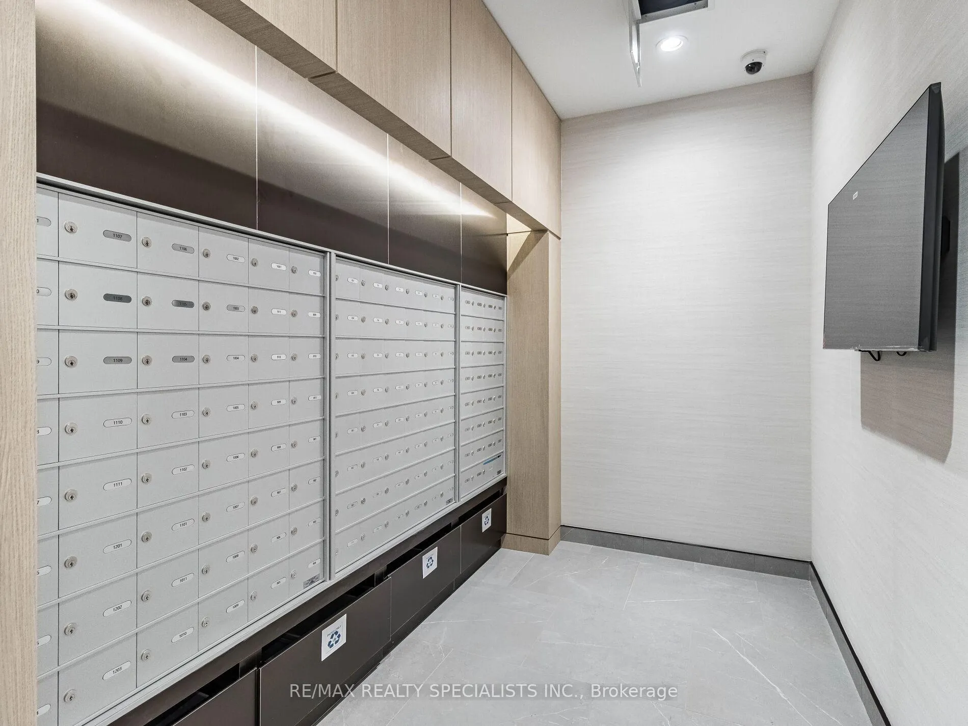 Photo 18 of Unit 810, 215 Veterans Drive, Brampton, Northwest Brampton — HOMEH