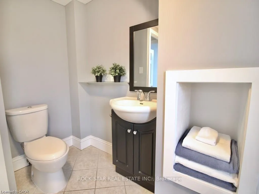 Photo 18 of 1198 Dunsmure Road, Hamilton, McQuesten — HOMEH