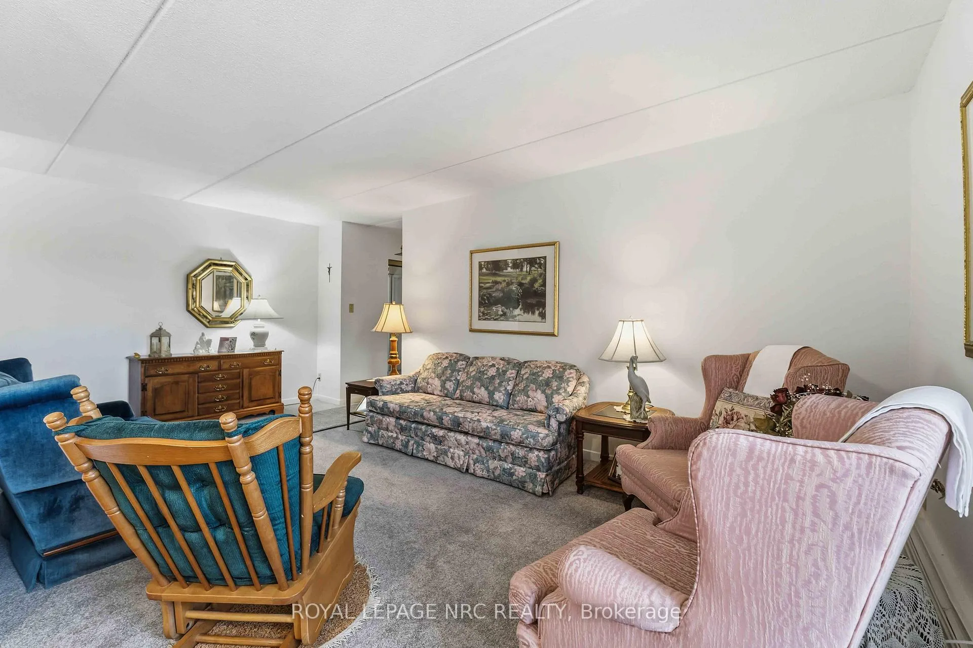 Photo 7 of Unit 418, 198 Scott Street, St. Catharines, Fairview — HOMEH