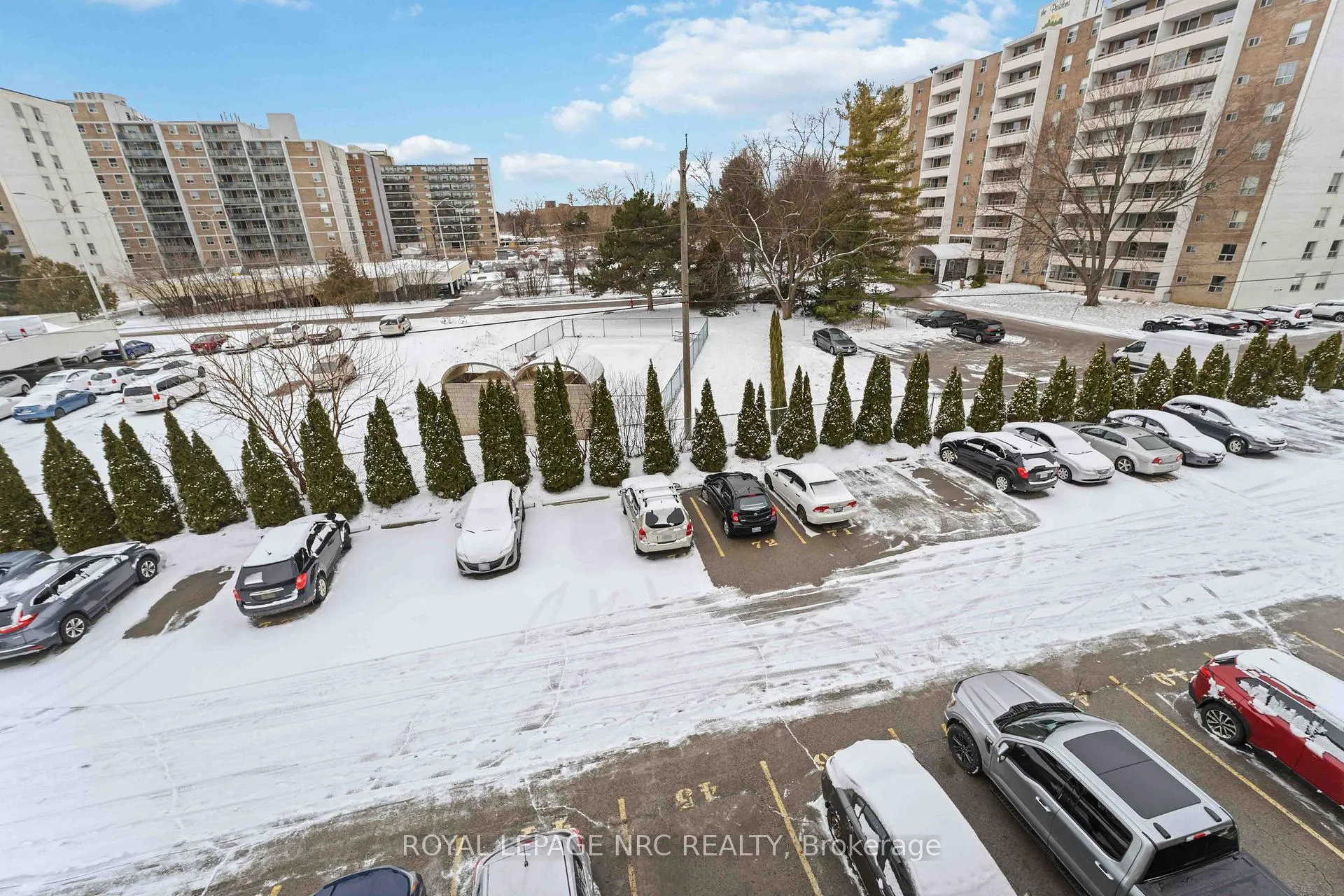 Photo 24 of Unit 418, 198 Scott Street, St. Catharines, Fairview — HOMEH