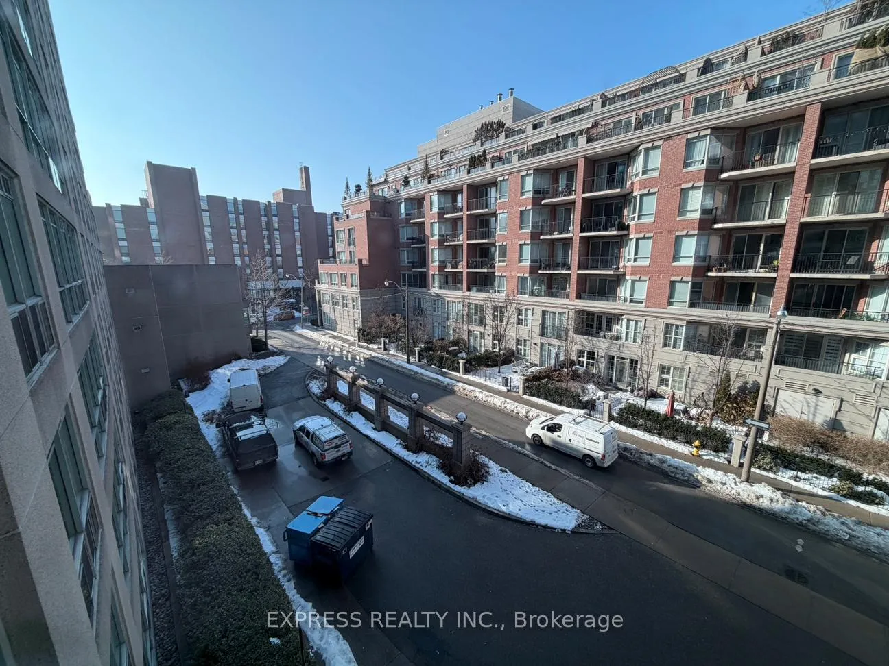 Photo 5 of Unit 412, 942 Yonge Street, Toronto, The Annex — HOMEH