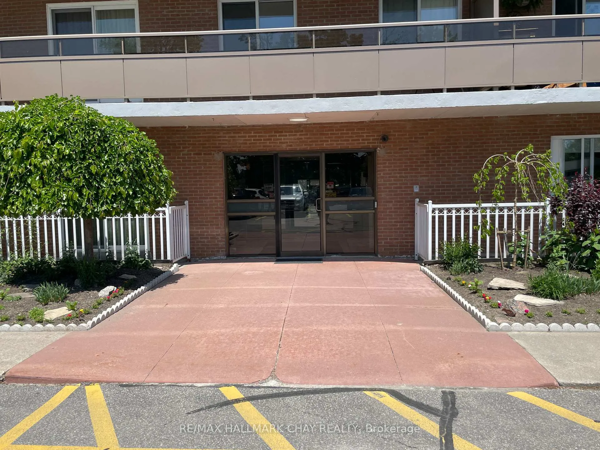 Photo 28 of Unit 702, 414 Blake Street, Barrie, Codrington — HOMEH