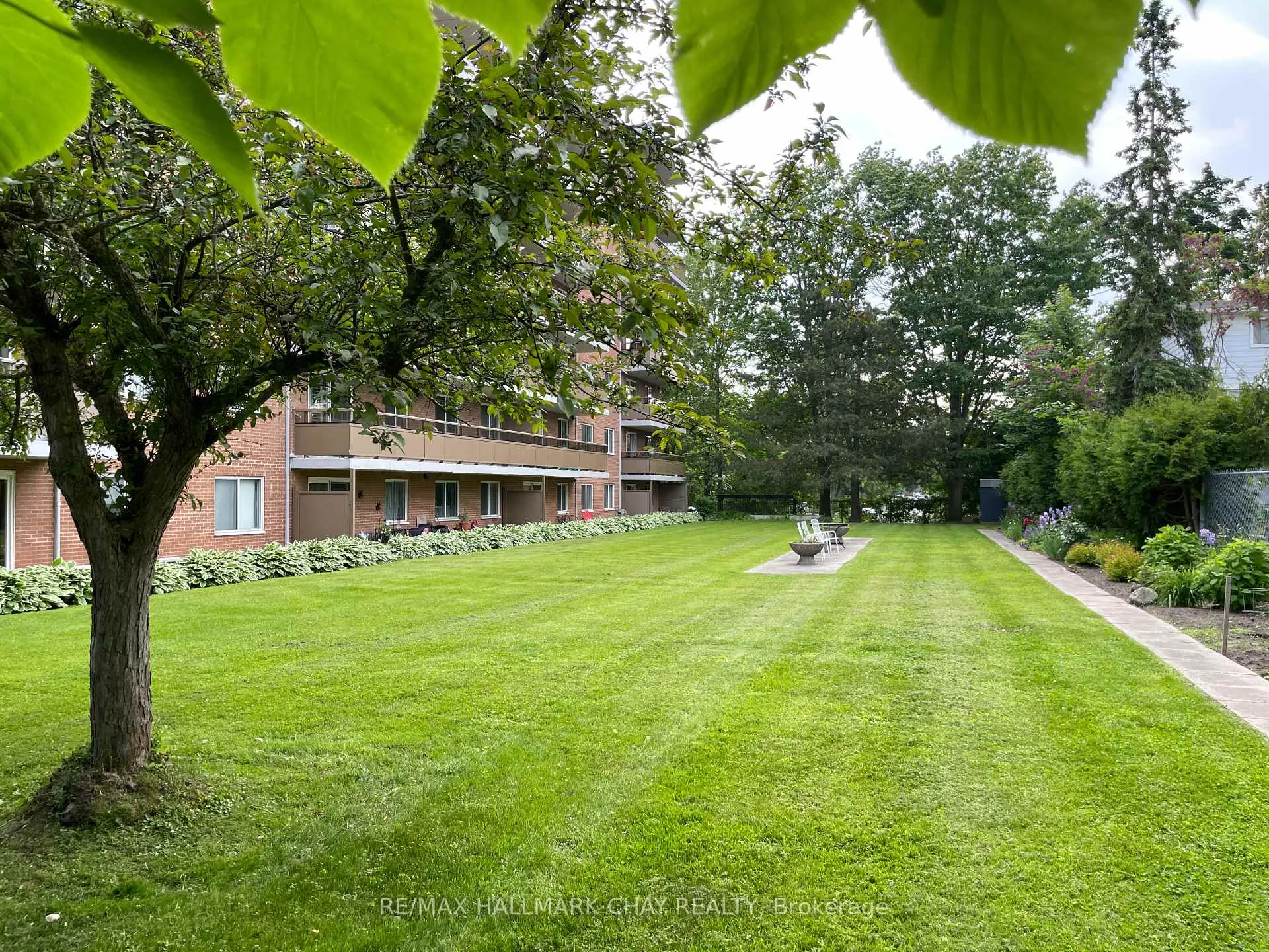 Photo 30 of Unit 702, 414 Blake Street, Barrie, Codrington — HOMEH