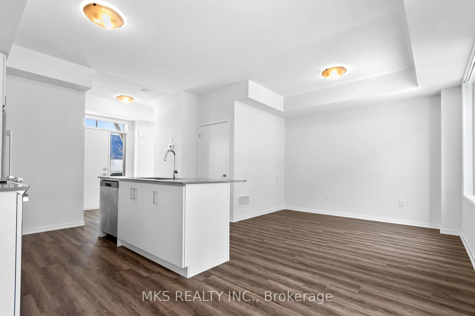 Photo 15 of 23 Mable Smith Way, Vaughan, Vaughan Corporate Centre — HOMEH