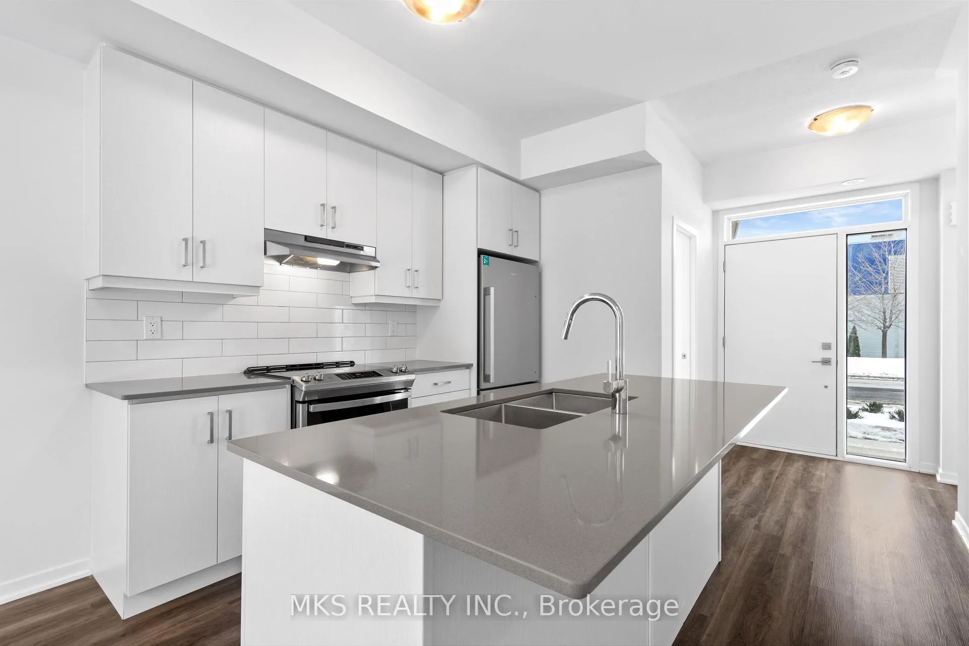 Photo 16 of 23 Mable Smith Way, Vaughan, Vaughan Corporate Centre — HOMEH
