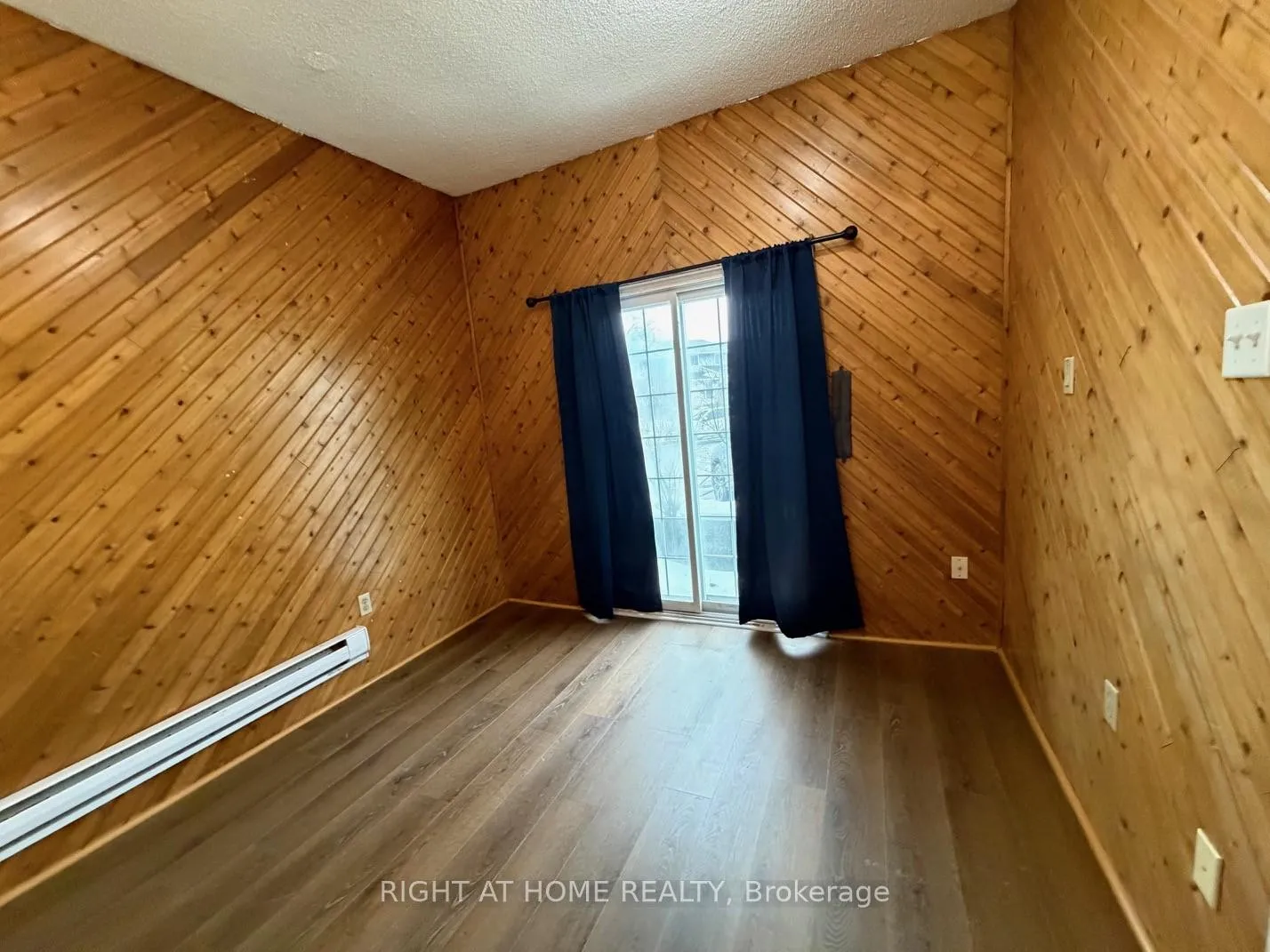 Photo 19 of 101 Romy Crescent, Thorold, Confederation Heights — HOMEH