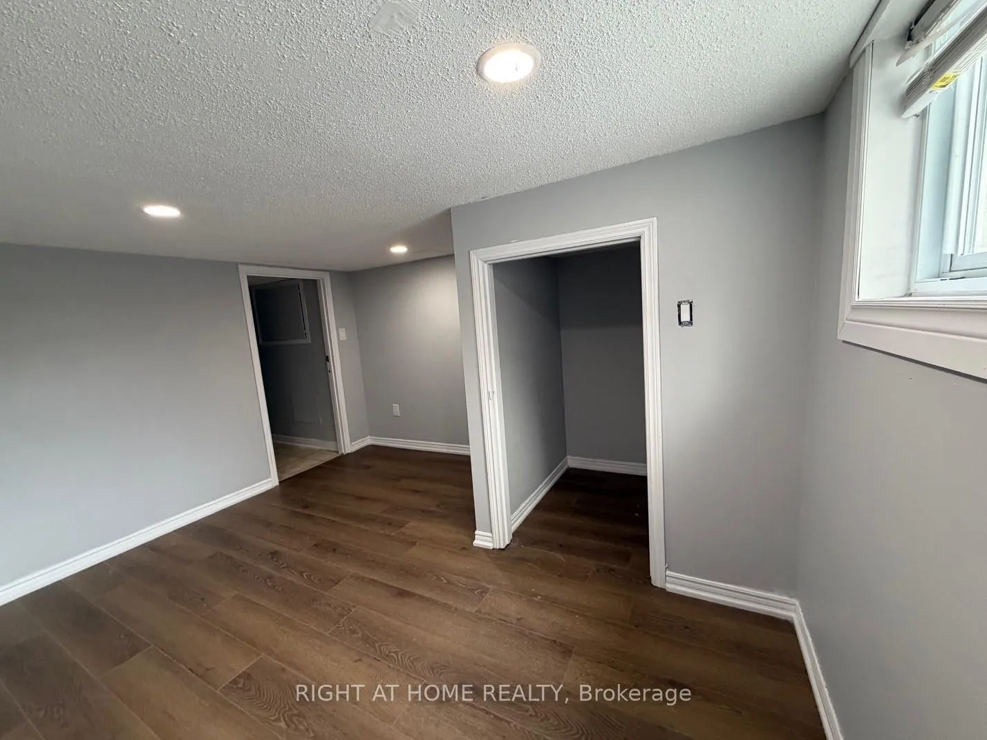 Photo 32 of 101 Romy Crescent, Thorold, Confederation Heights — HOMEH