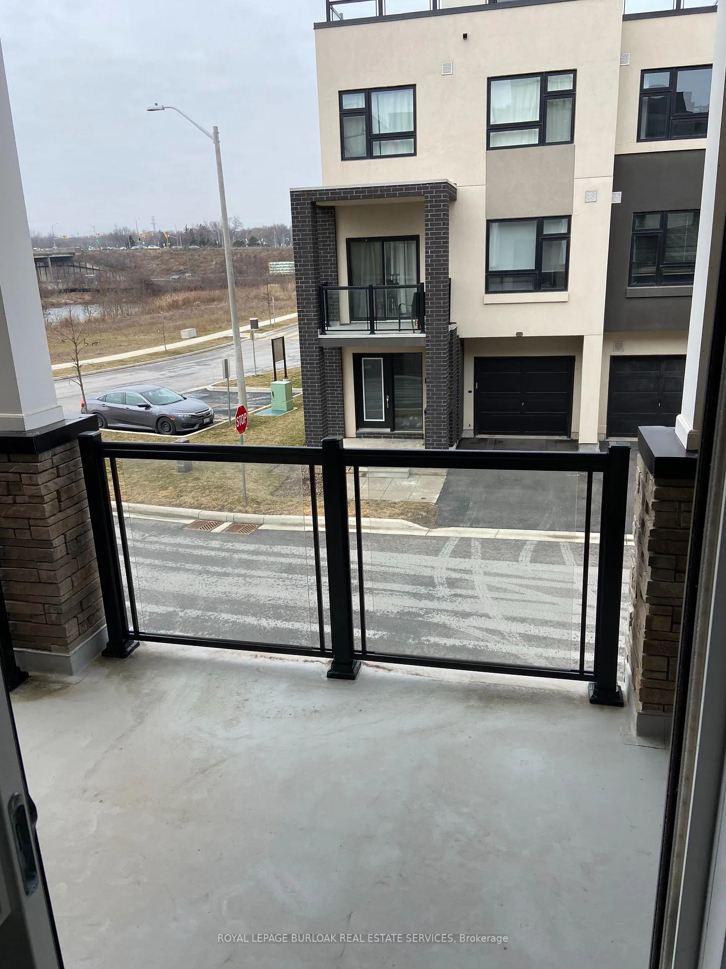 Photo 10 of Unit 30, 1121 Cooke Boulevard, Burlington, LaSalle — HOMEH