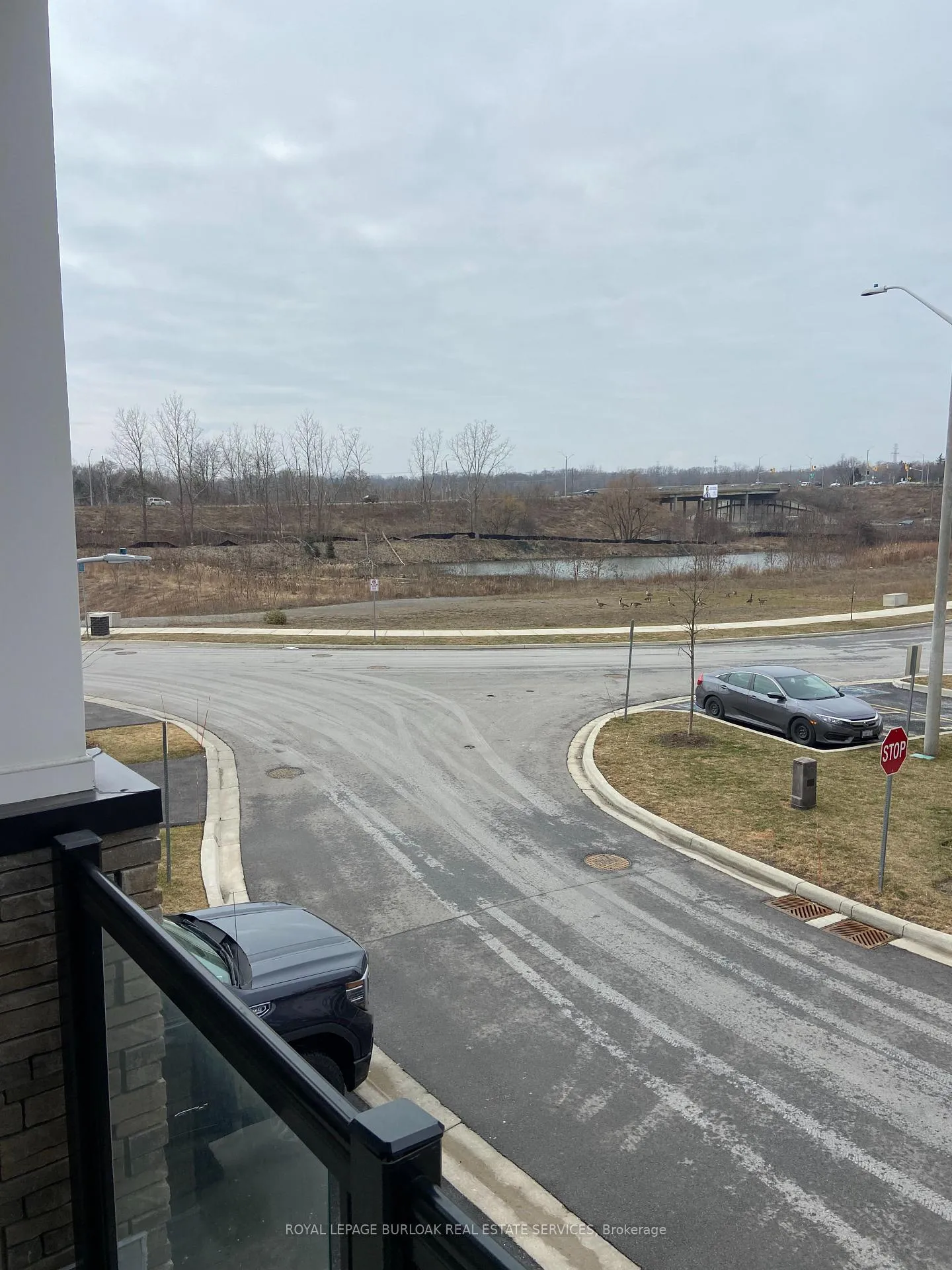 Photo 11 of Unit 30, 1121 Cooke Boulevard, Burlington, LaSalle — HOMEH