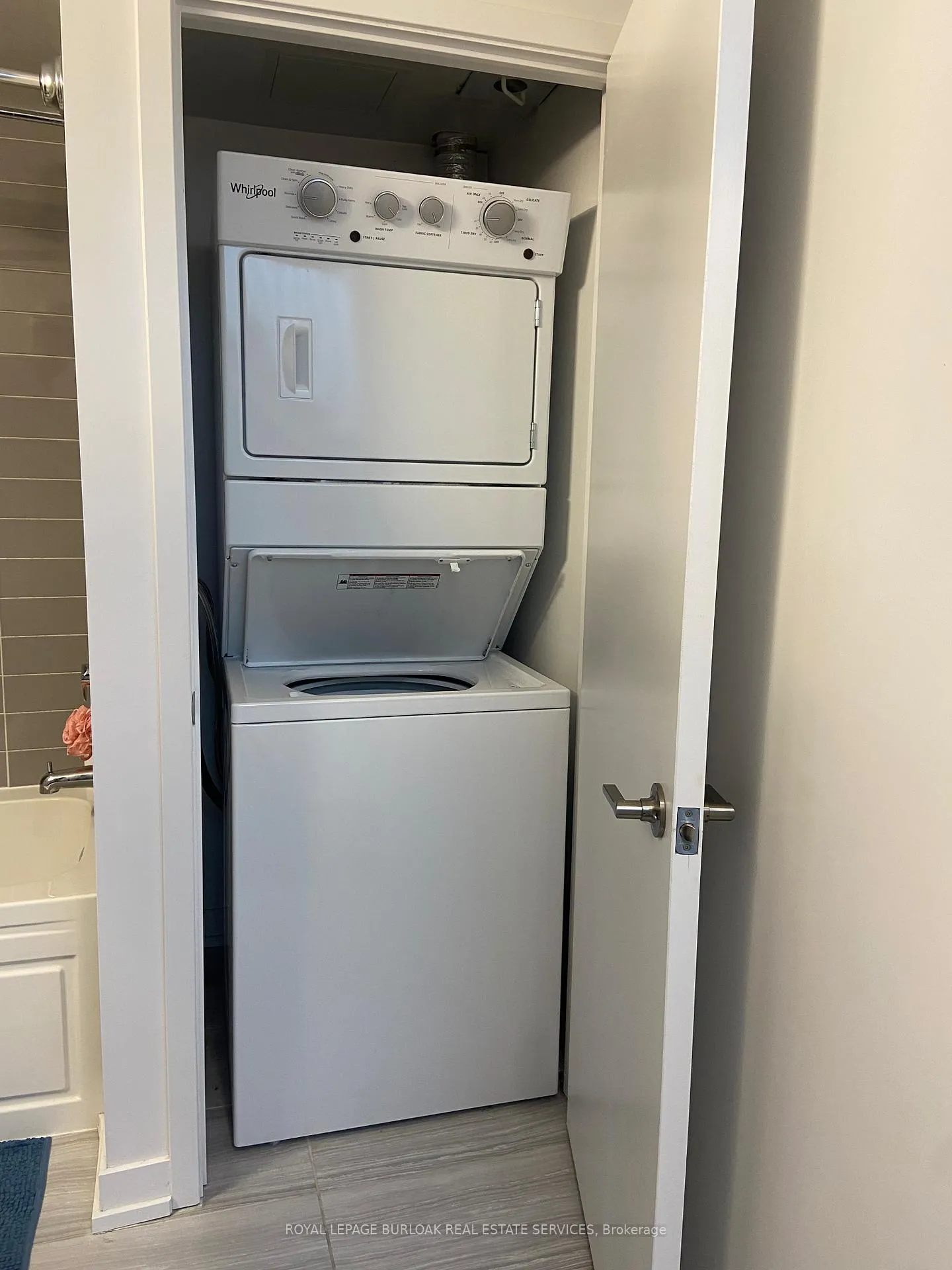 Photo 17 of Unit 30, 1121 Cooke Boulevard, Burlington, LaSalle — HOMEH