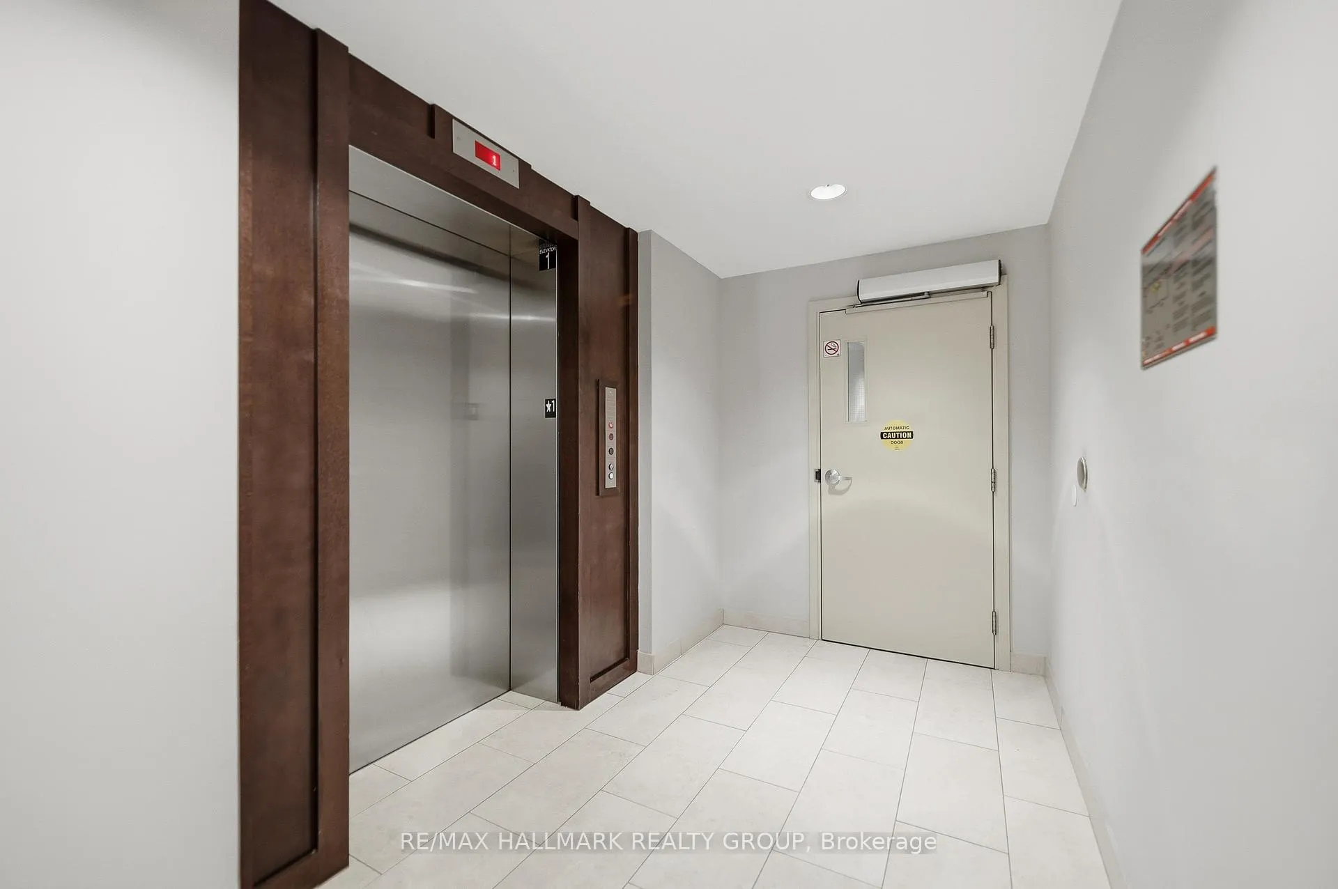 Photo 3 of Unit 404, 215 Titanium Private, Ottawa, Convent Glen North — HOMEH