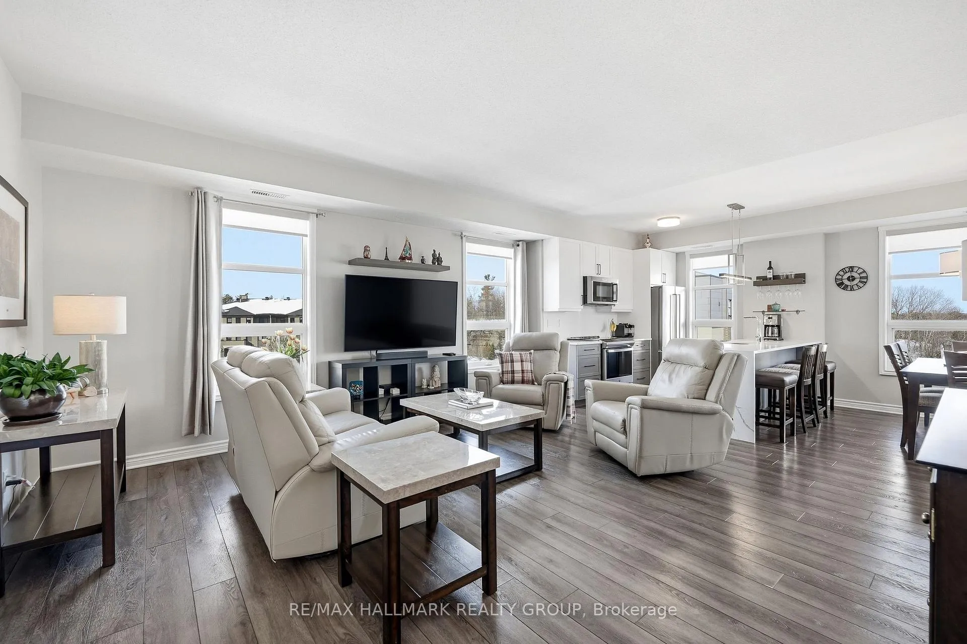 Photo 6 of Unit 404, 215 Titanium Private, Ottawa, Convent Glen North — HOMEH