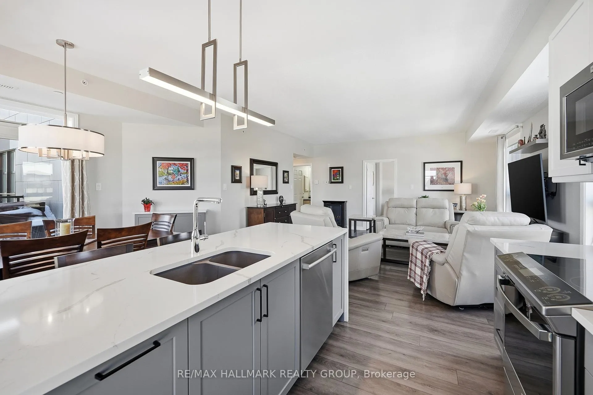 Photo 13 of Unit 404, 215 Titanium Private, Ottawa, Convent Glen North — HOMEH