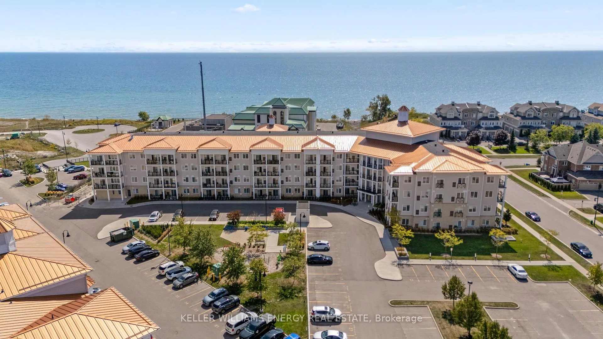 Photo 4 of Unit 106, 50 Lakebreeze Drive, Clarington, Newcastle — HOMEH