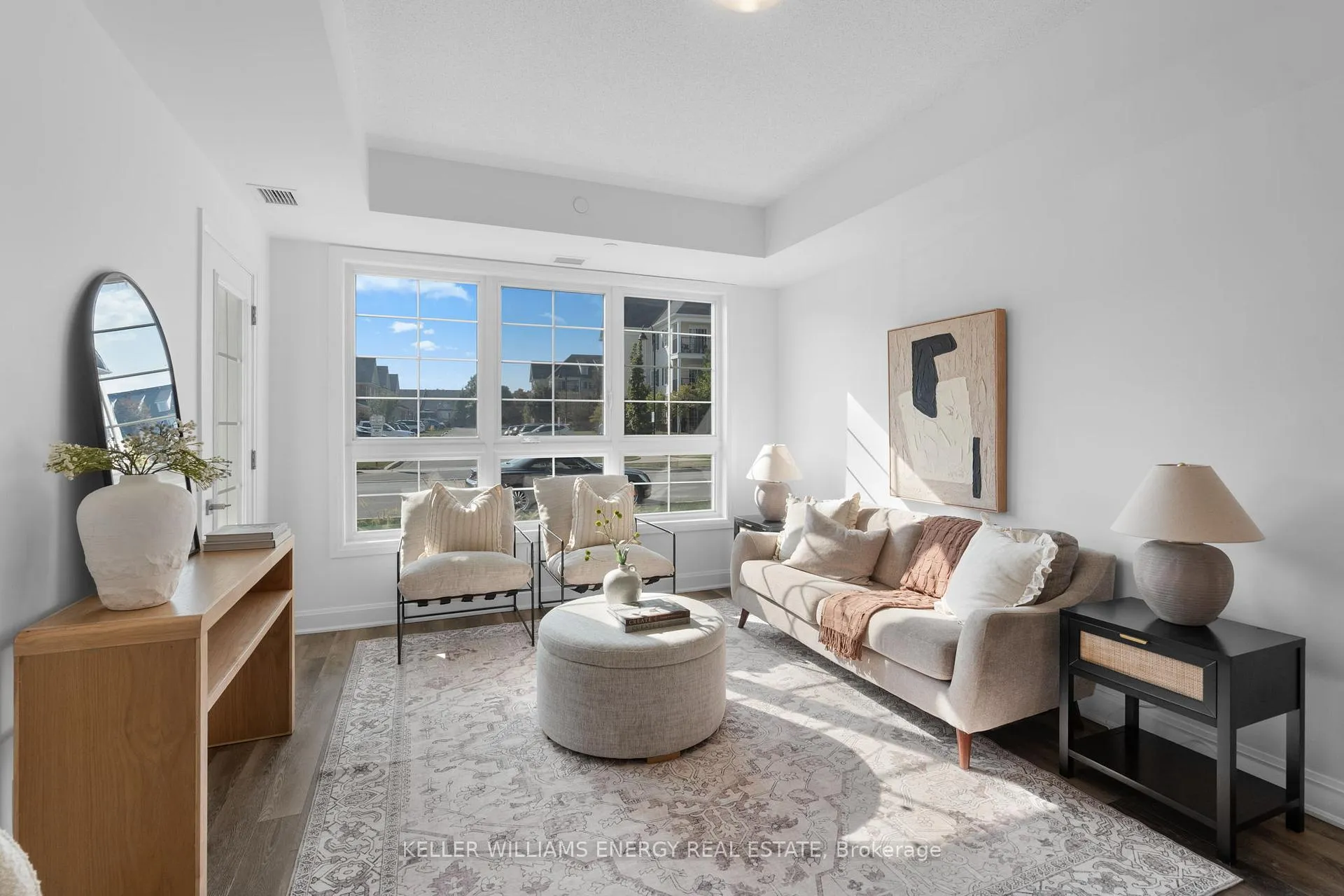 Photo 17 of Unit 106, 50 Lakebreeze Drive, Clarington, Newcastle — HOMEH