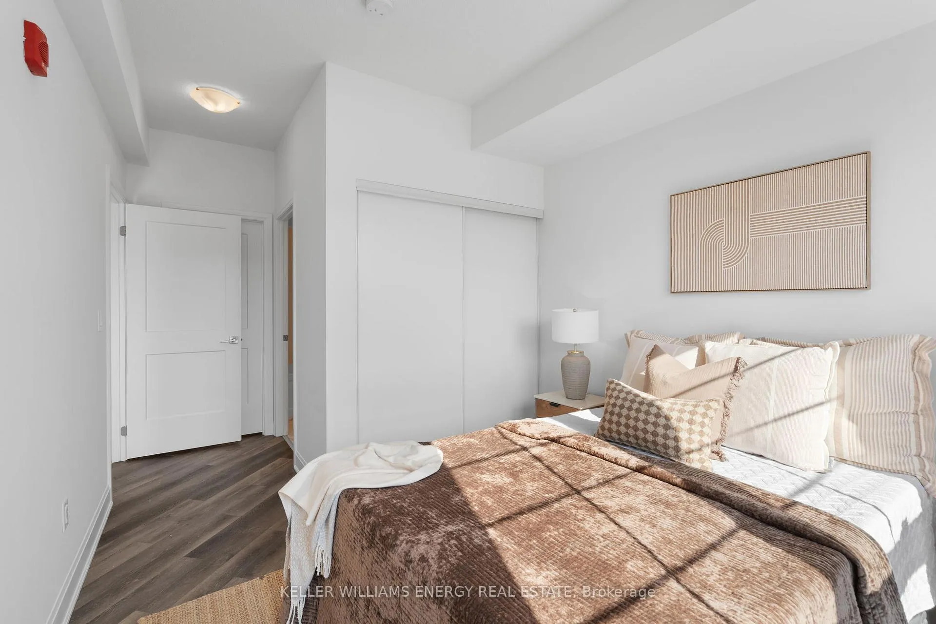 Photo 26 of Unit 106, 50 Lakebreeze Drive, Clarington, Newcastle — HOMEH