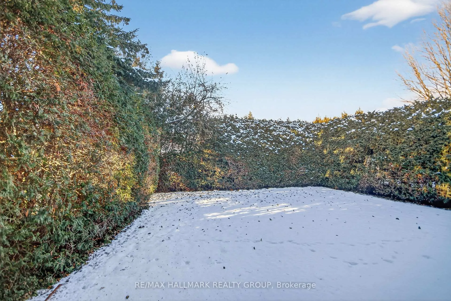Photo 42 of 15 Scharf Lane, Ottawa, Kanata - Glencairn/Hazeldean — HOMEH