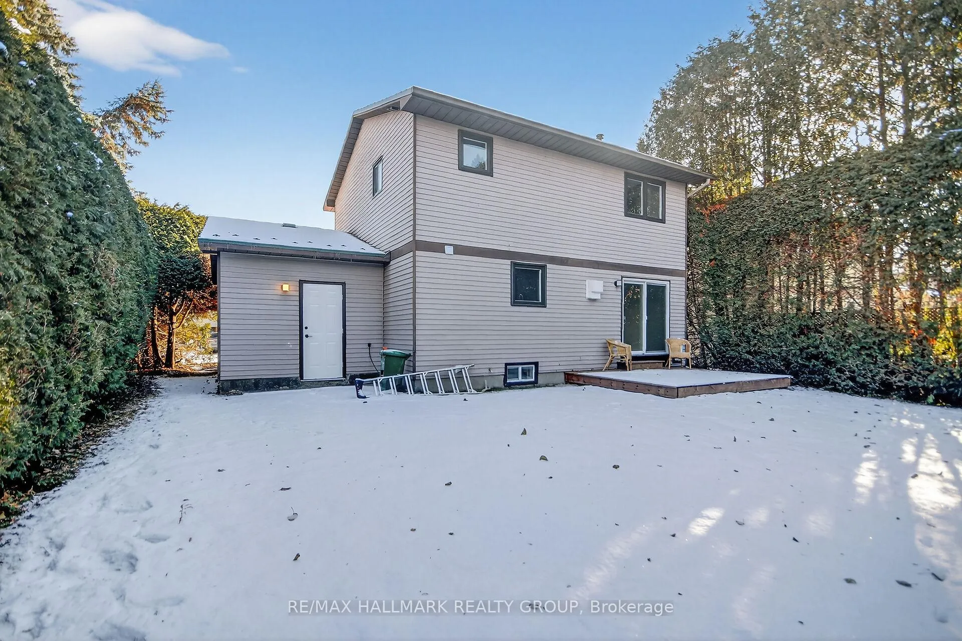 Photo 44 of 15 Scharf Lane, Ottawa, Kanata - Glencairn/Hazeldean — HOMEH