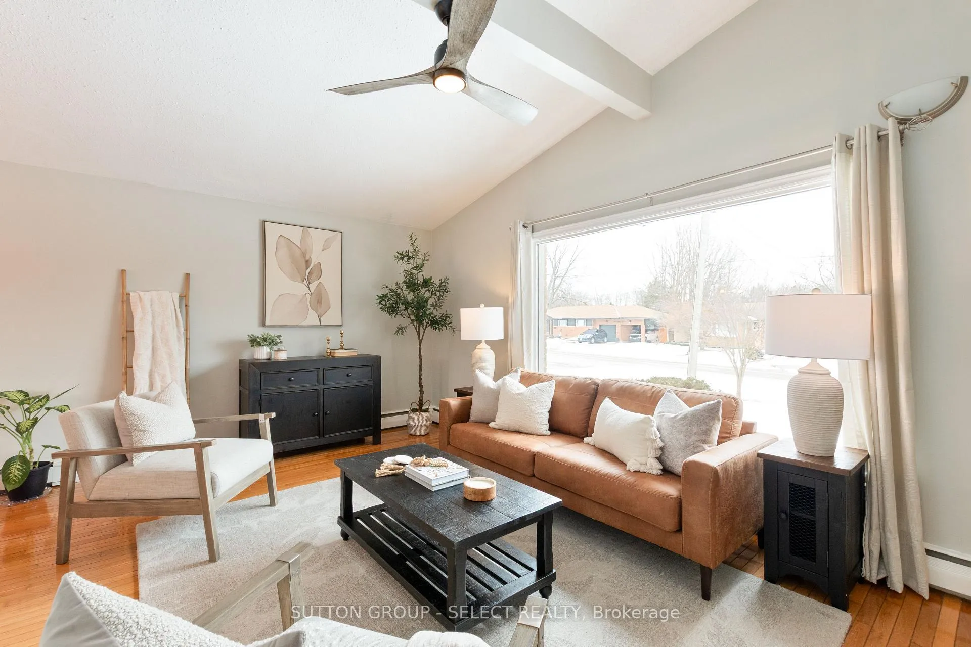 Photo 11 of 486 Cypress Avenue, London, North P — HOMEH