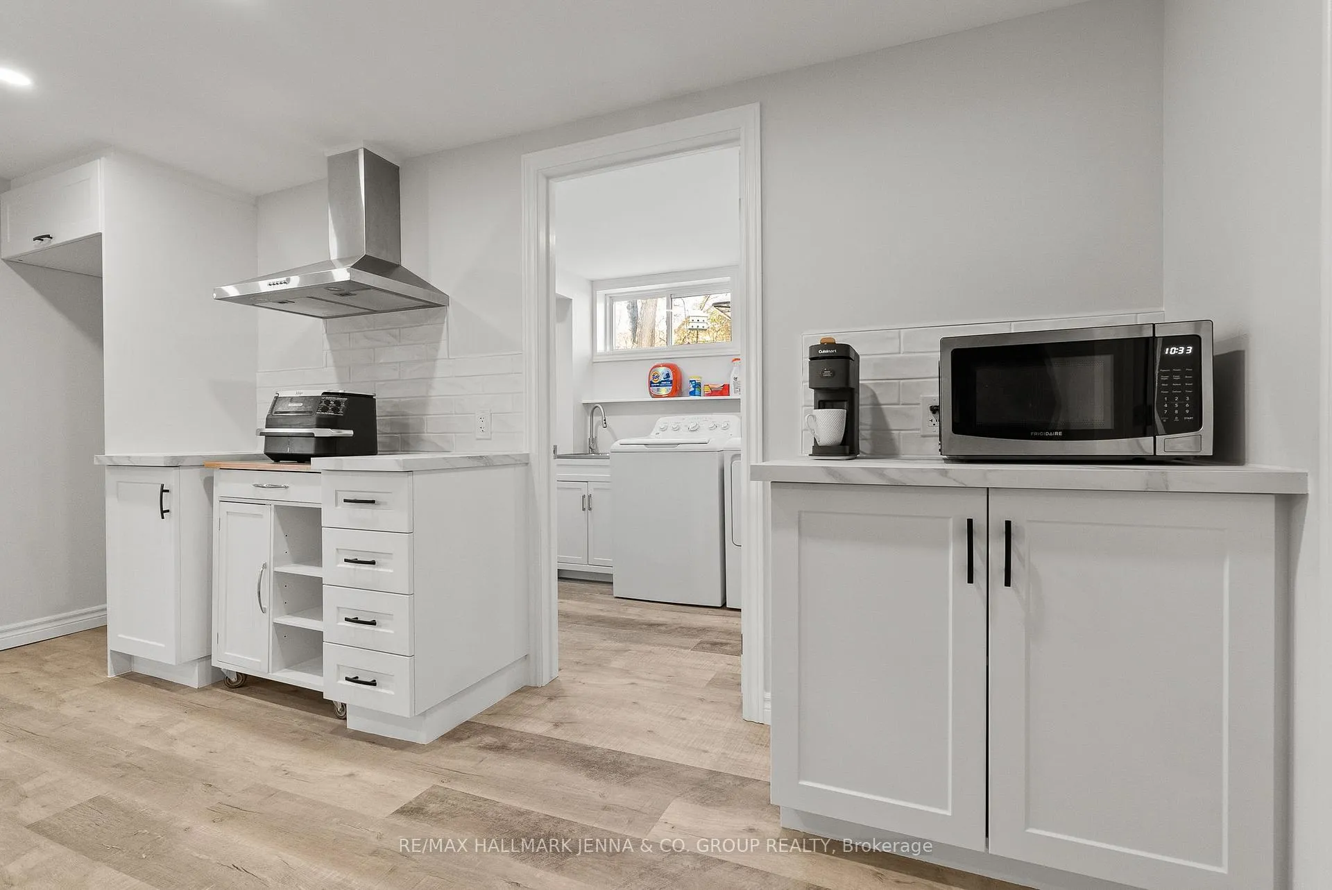 Photo 27 of 866 Claude Street, Ottawa, Castle Heights/Rideau High — HOMEH