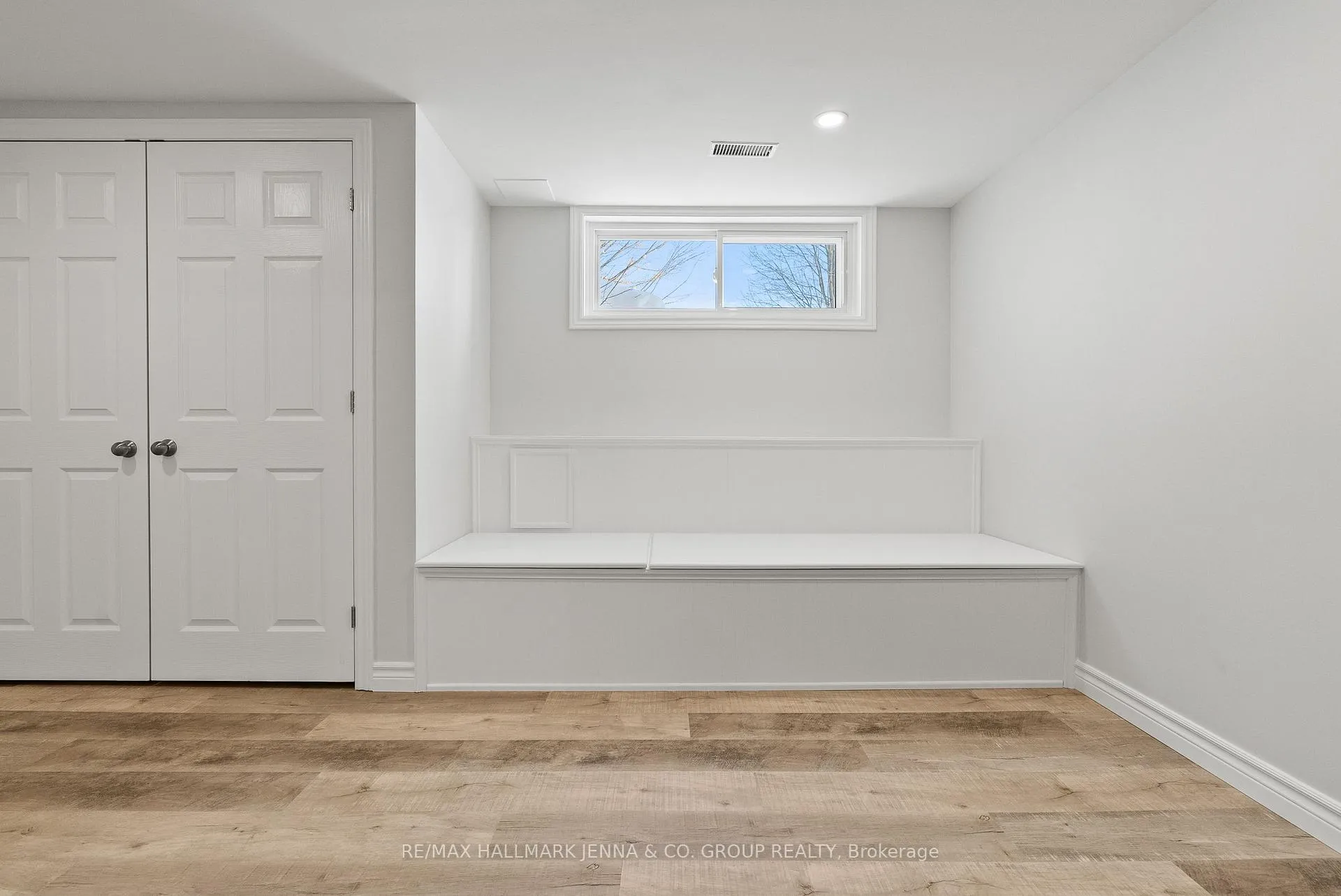 Photo 37 of 866 Claude Street, Ottawa, Castle Heights/Rideau High — HOMEH